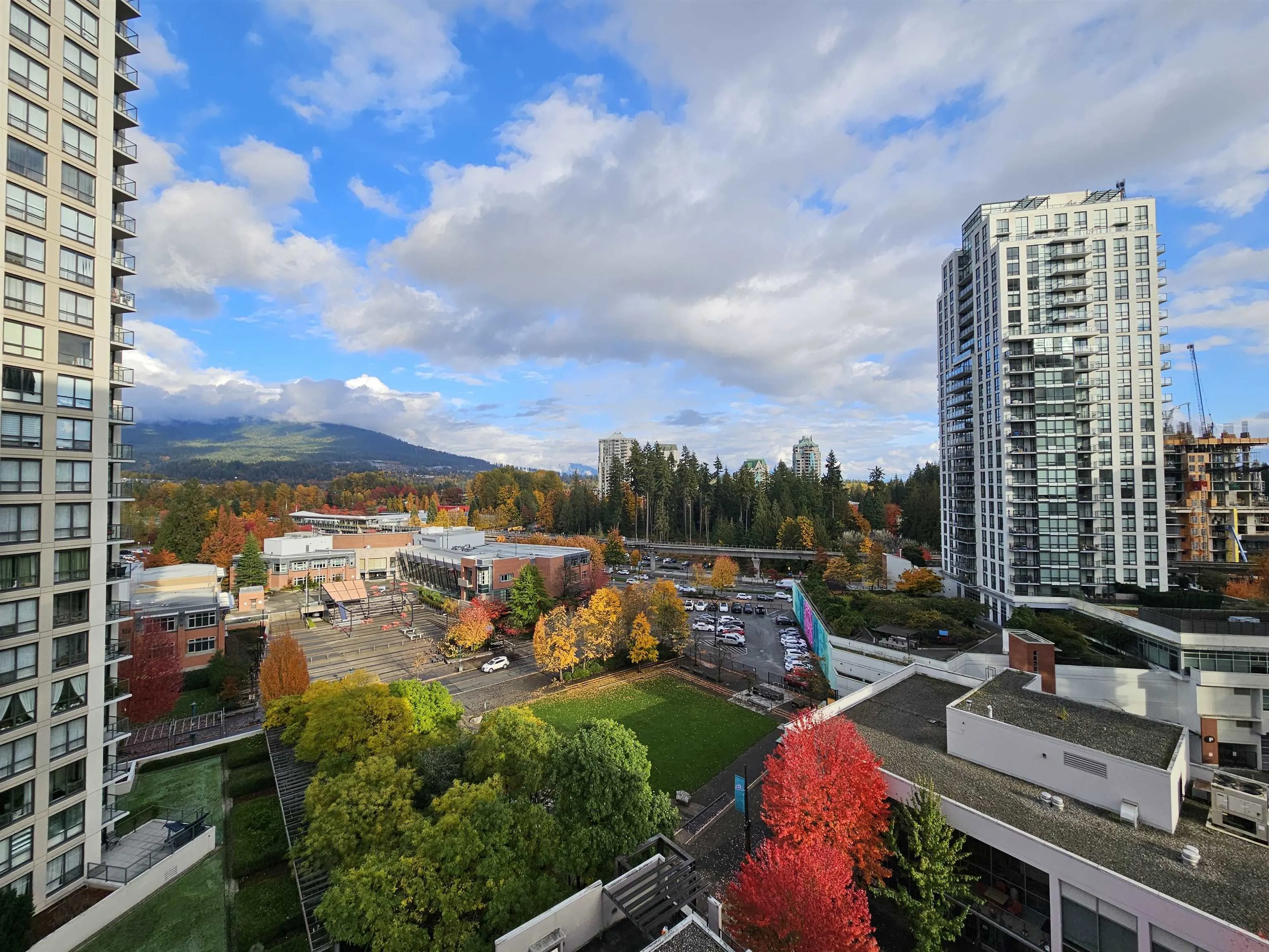 1406 1185 The High Street