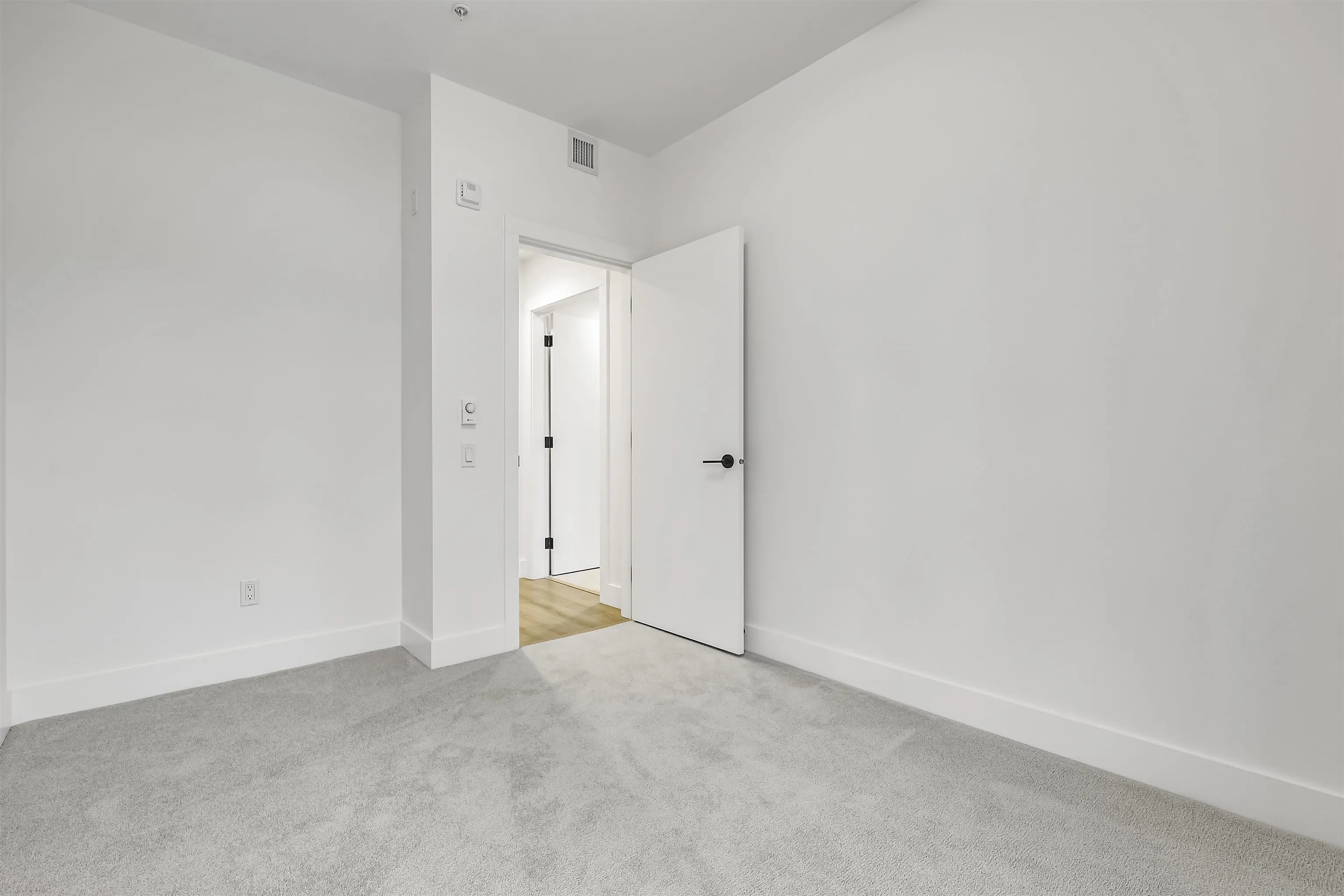 203 3075 Murrey Street