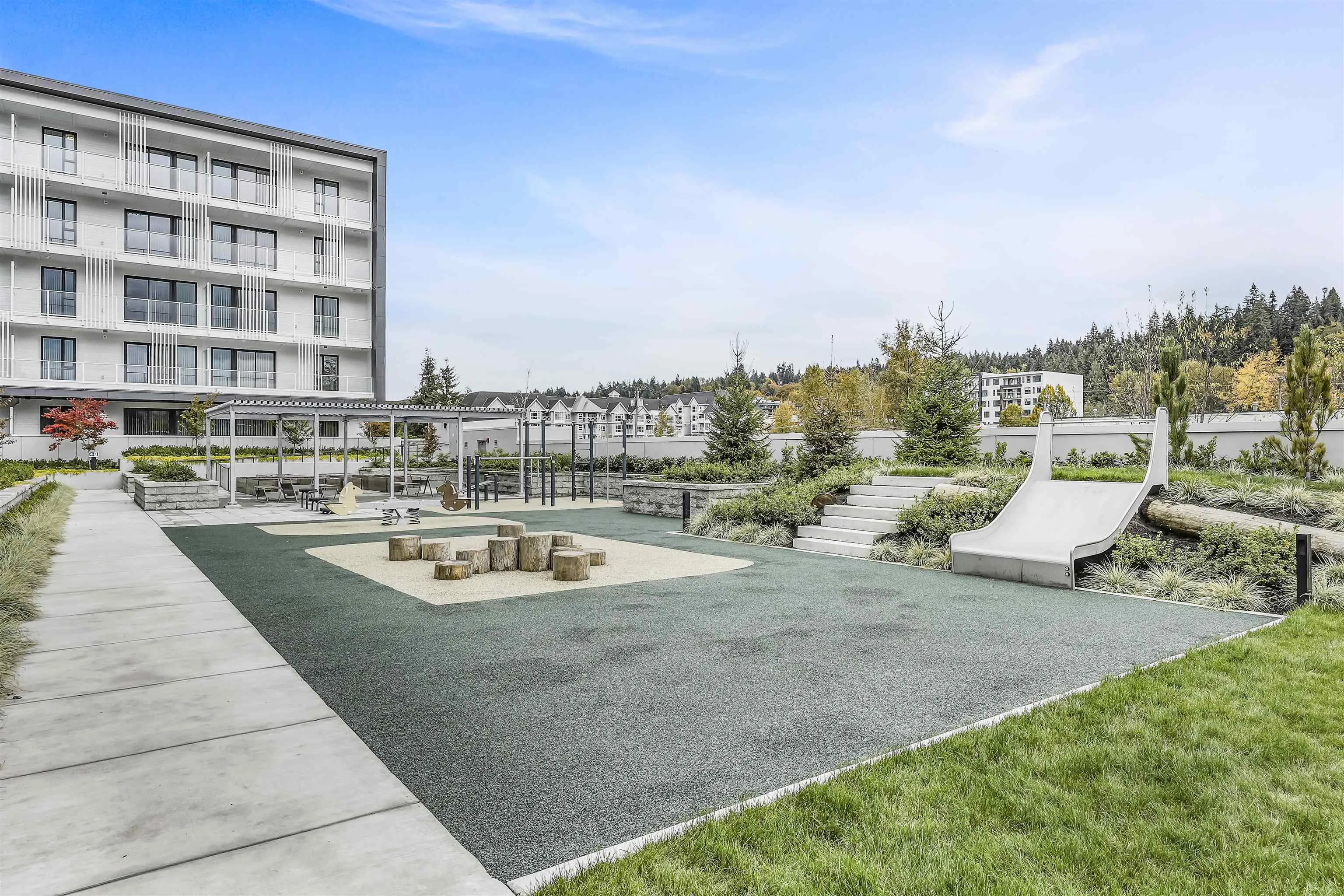 203 3075 Murrey Street