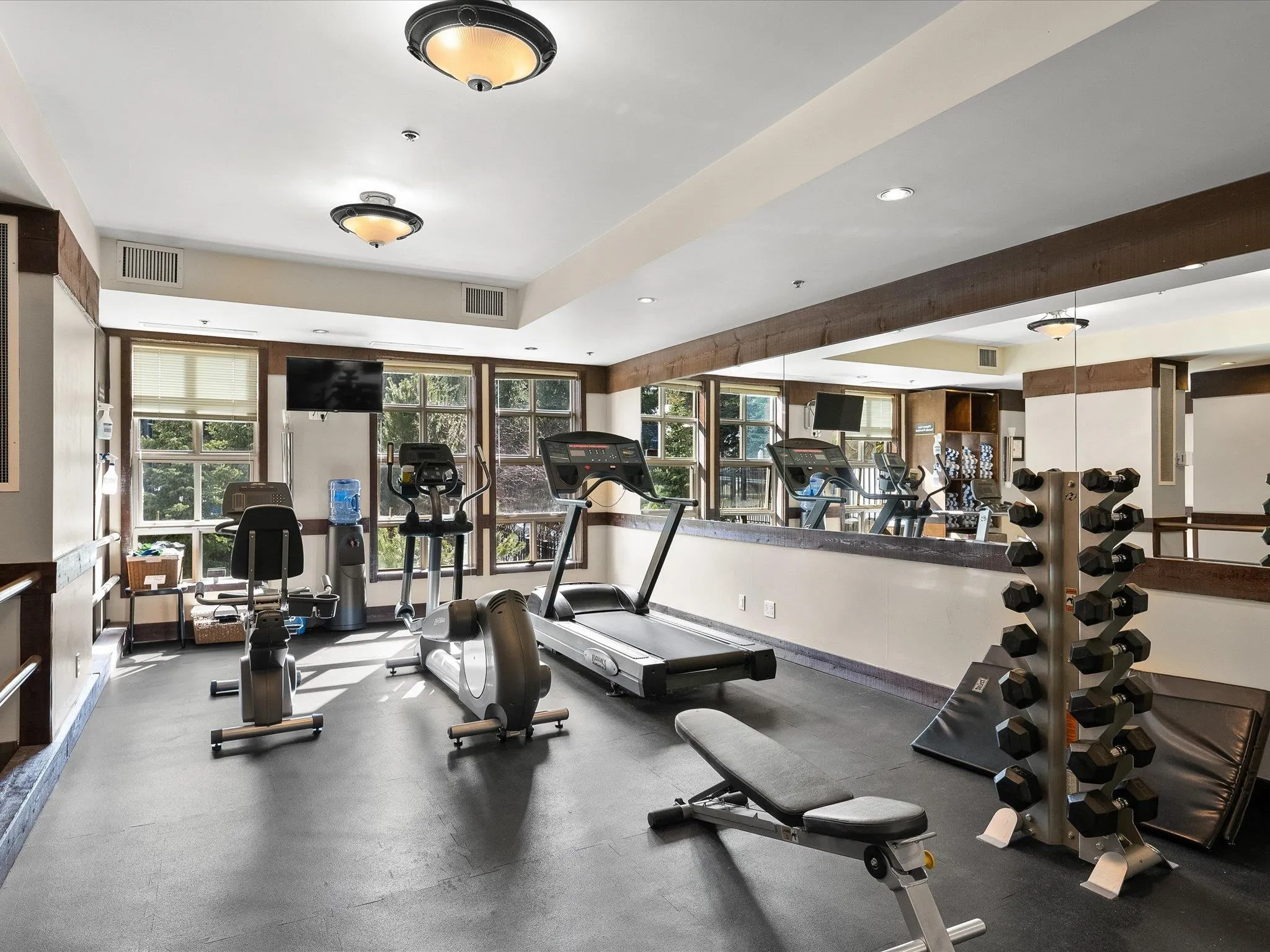 621 4899 Painted Cliff Road