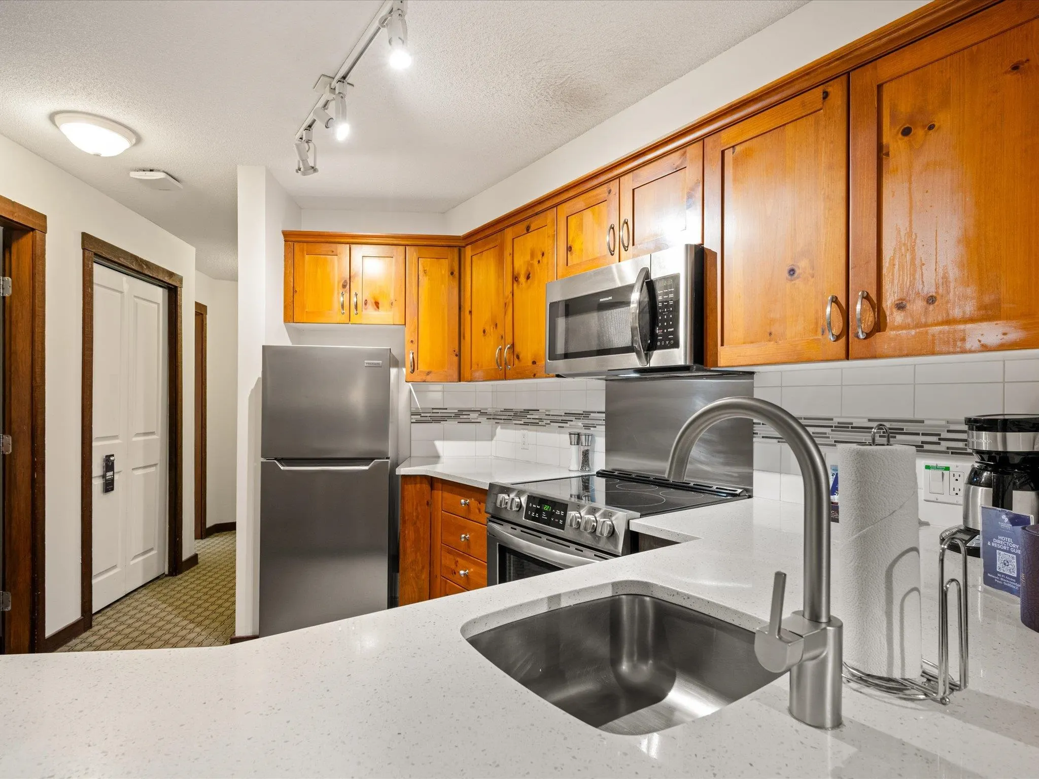 621 4899 Painted Cliff Road