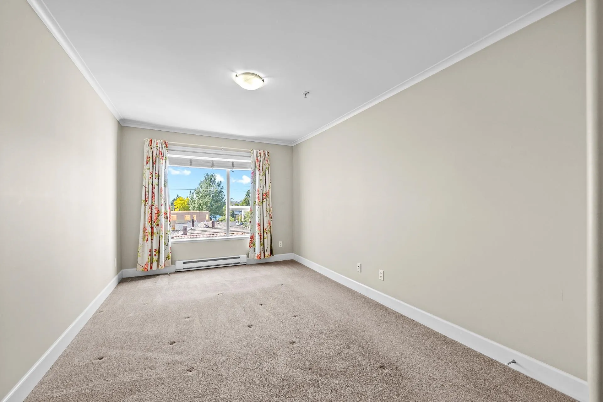 406 2103 W 45th Avenue