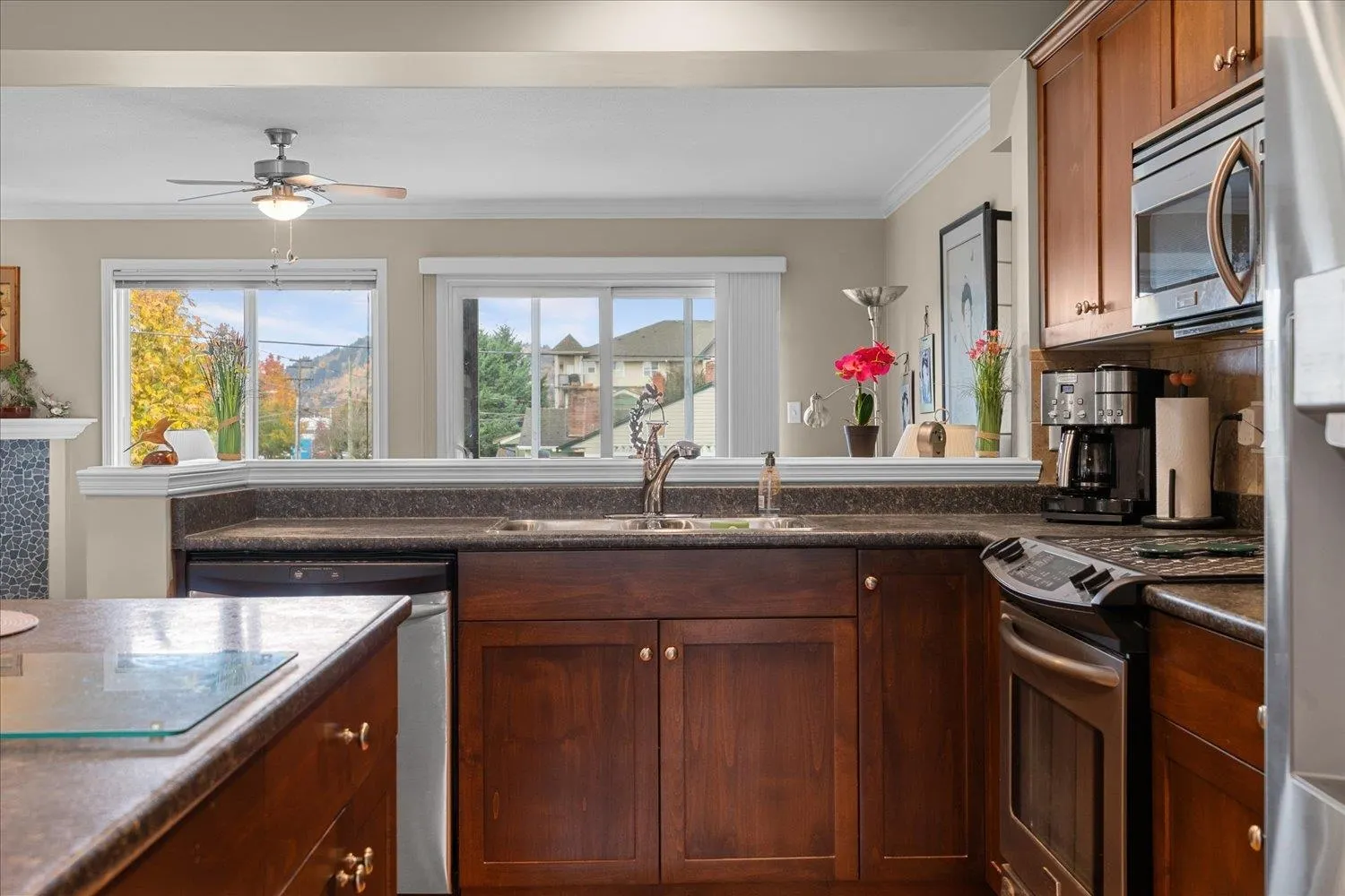 18 8830 Nowell Street