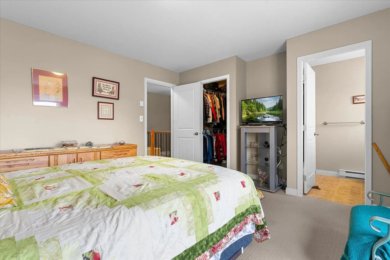 18 8830 Nowell Street