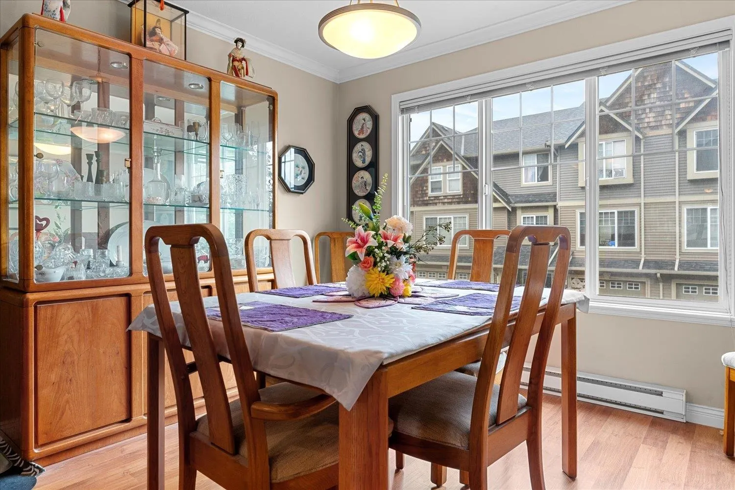 18 8830 Nowell Street