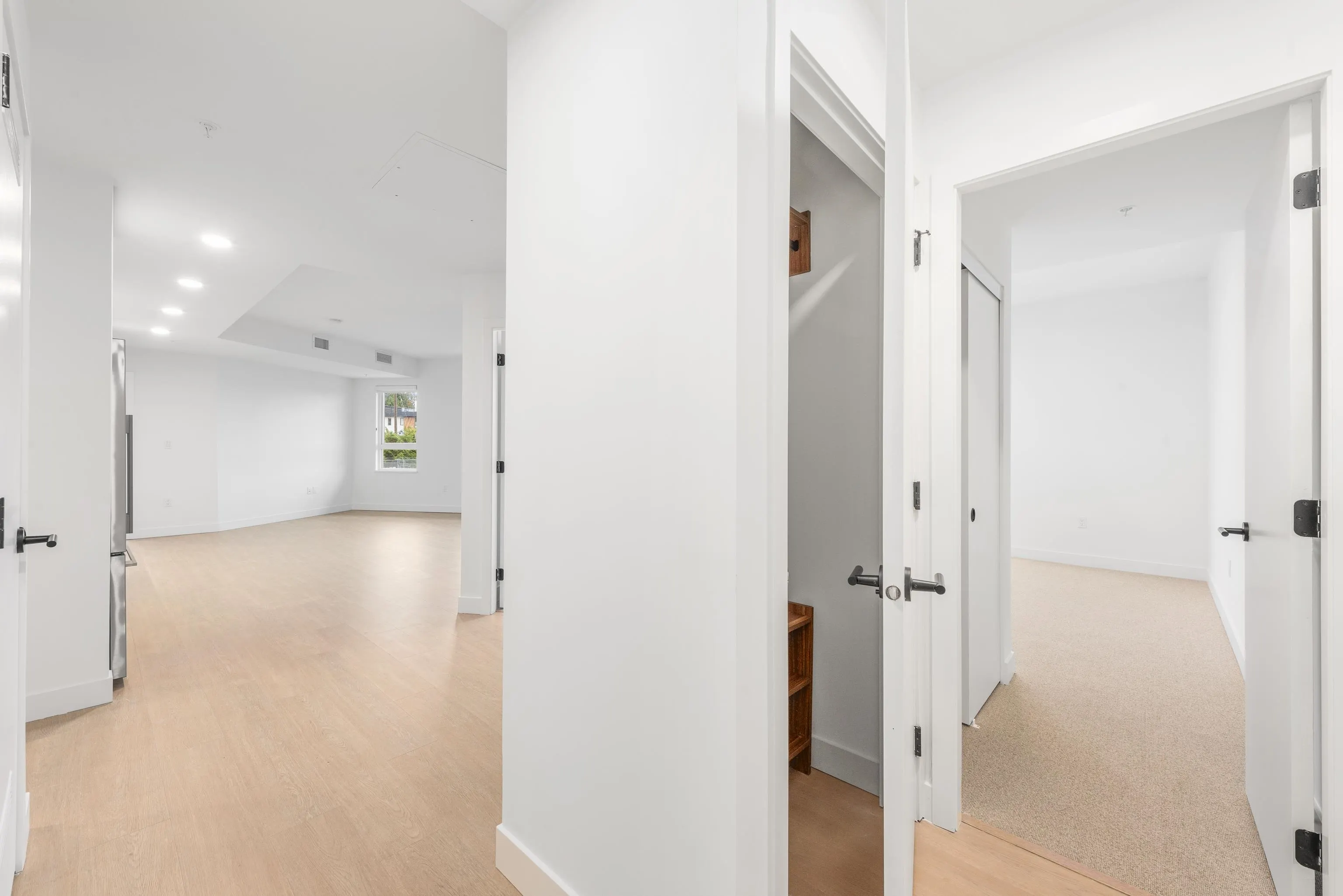 361 422 E 3rd Street