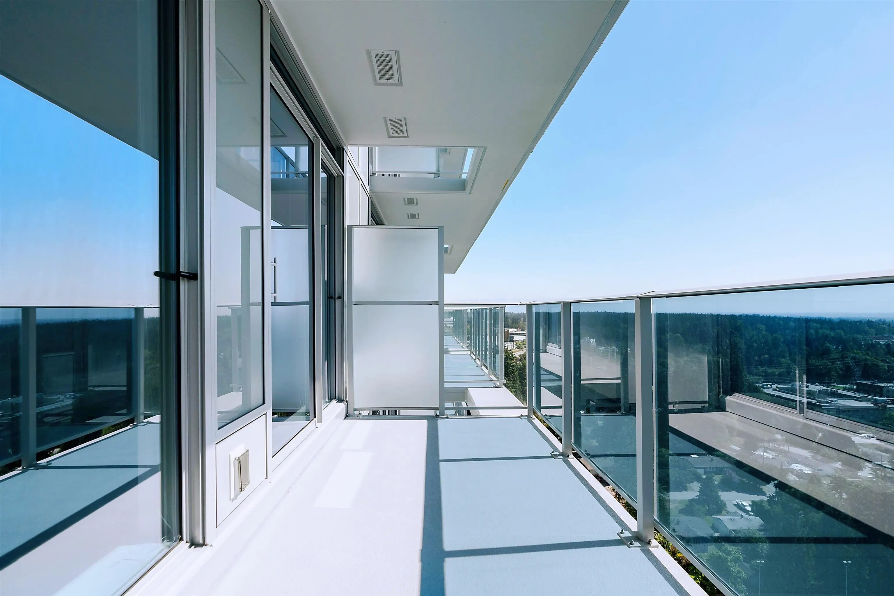 2301 13615 Fraser Highway