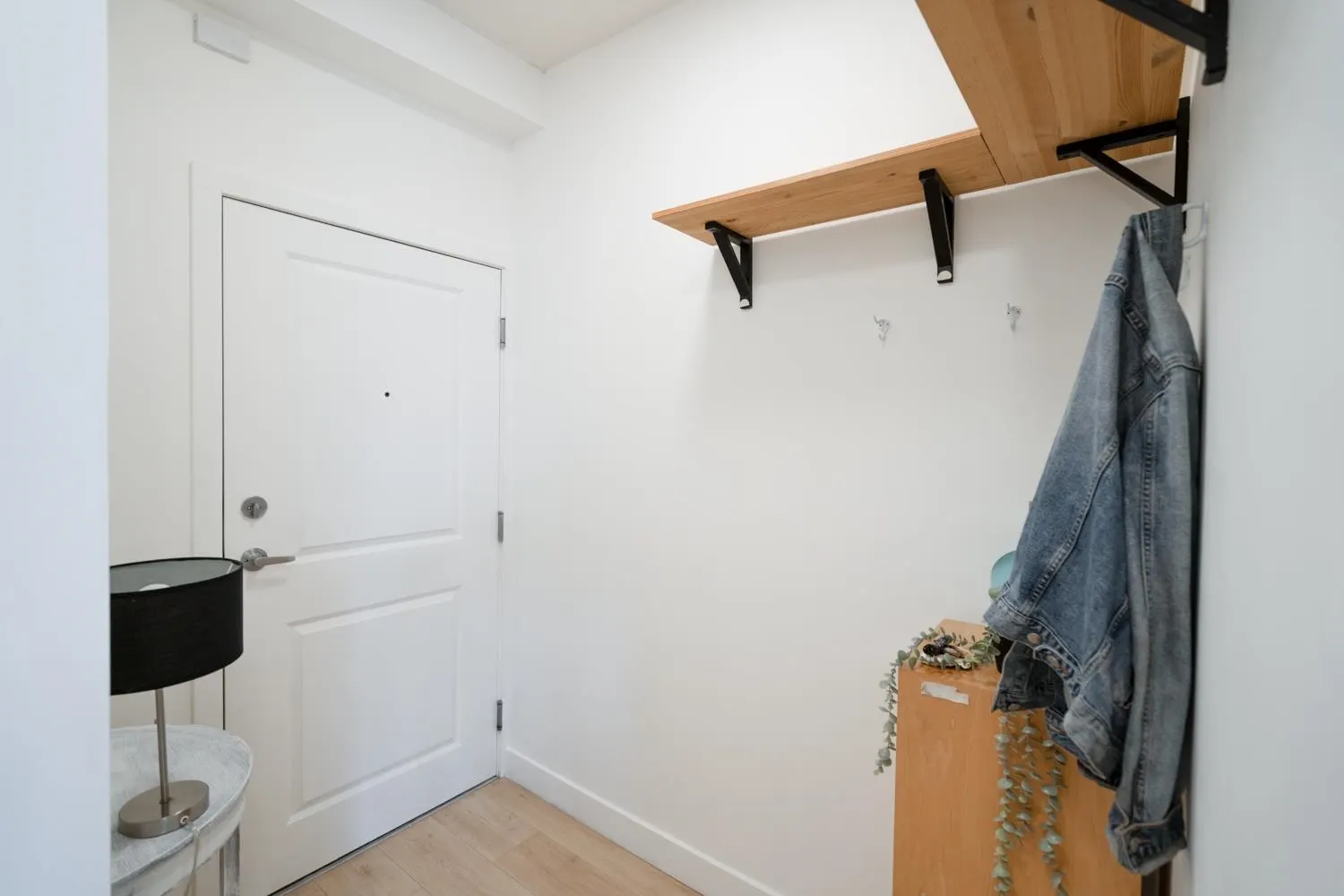 PH1 688 E 17th Avenue