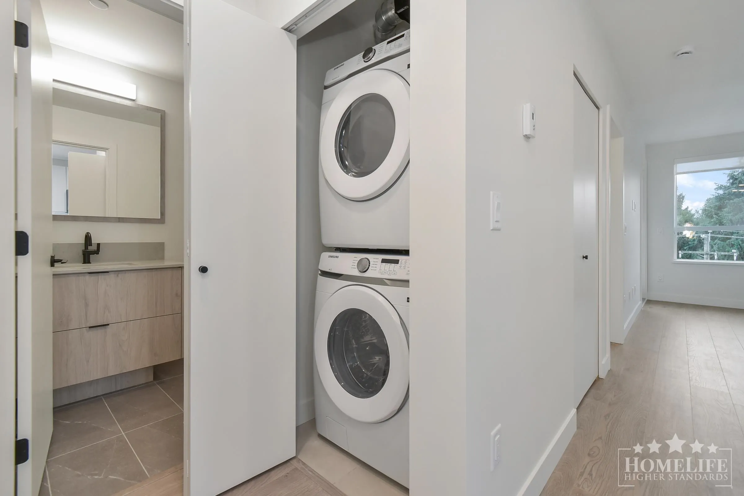 404 13258 105 Avenue