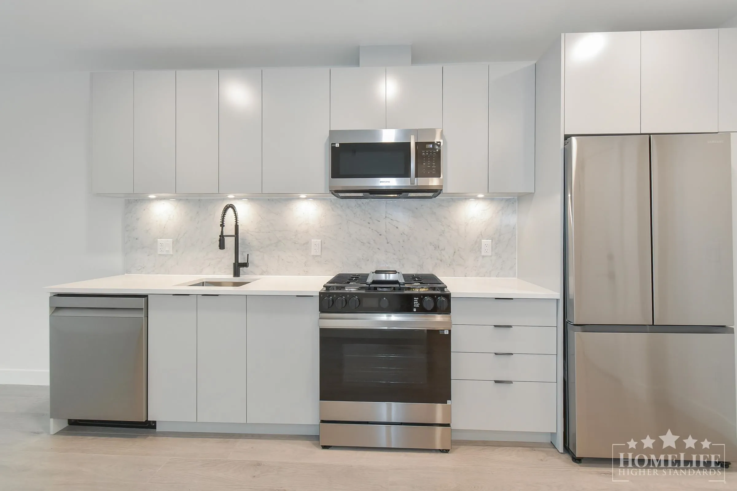 404 13258 105 Avenue