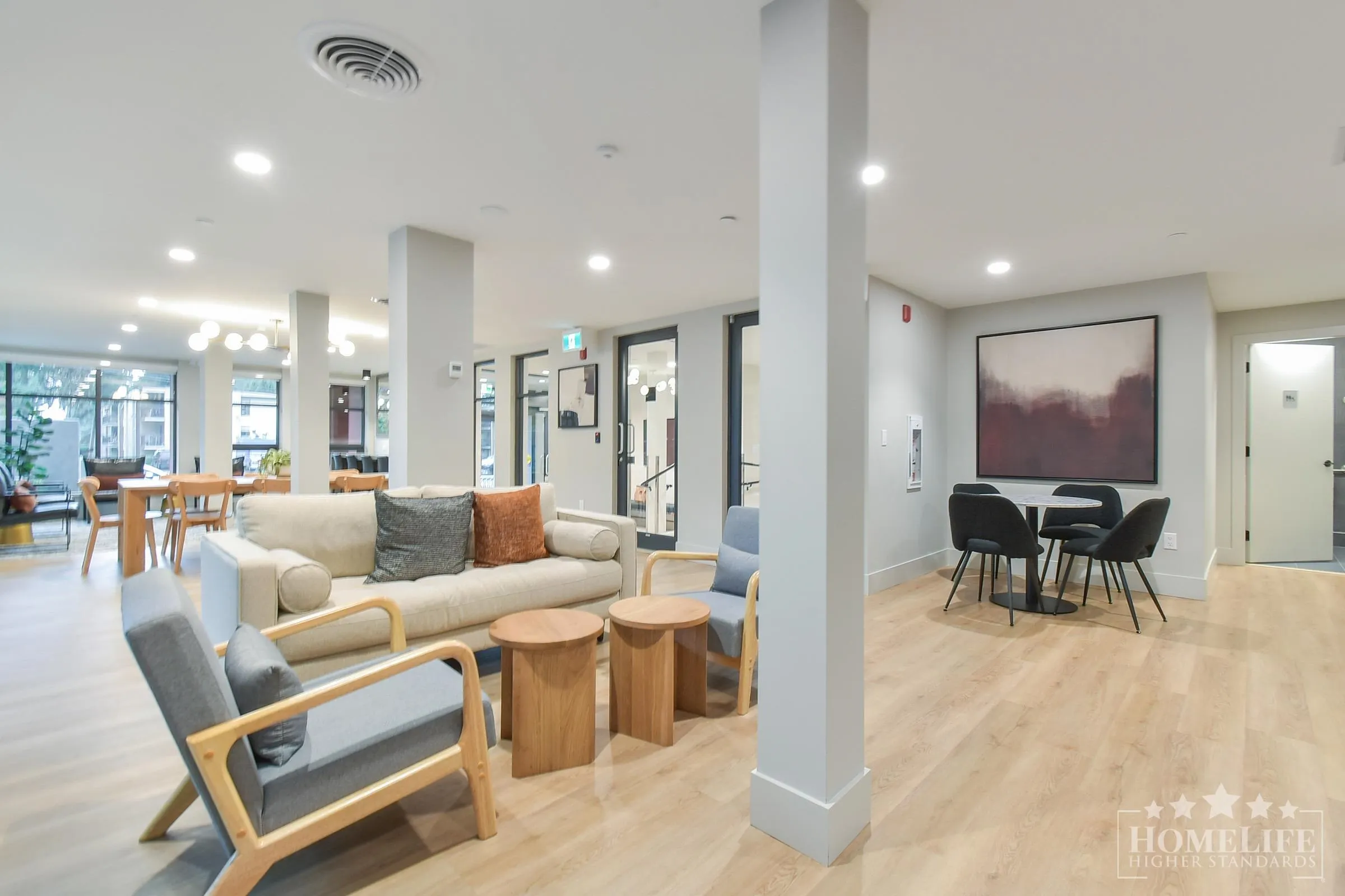 404 13258 105 Avenue