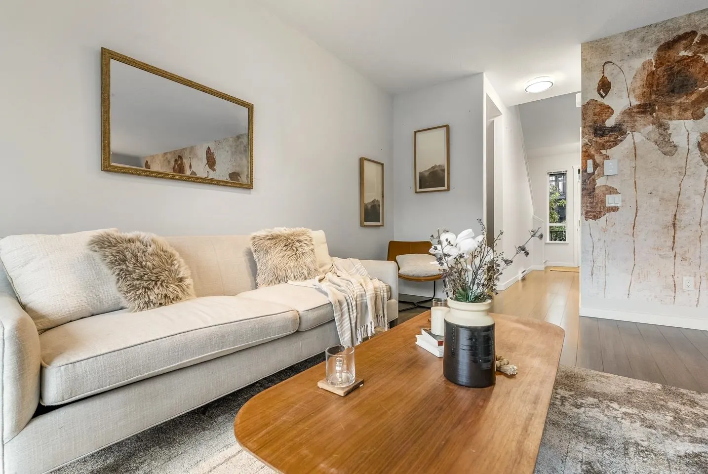 153 3500 Burke Village Promenade