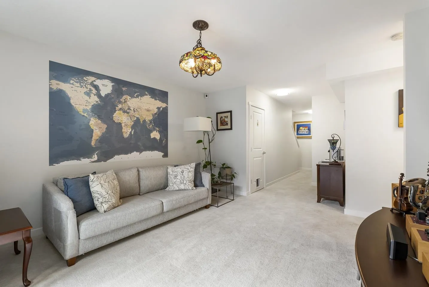 153 3500 Burke Village Promenade