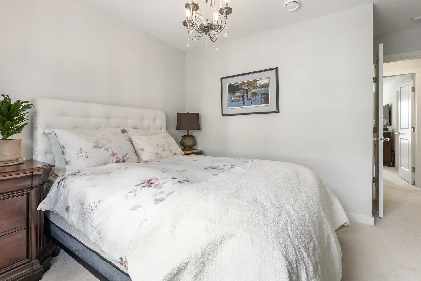 153 3500 Burke Village Promenade