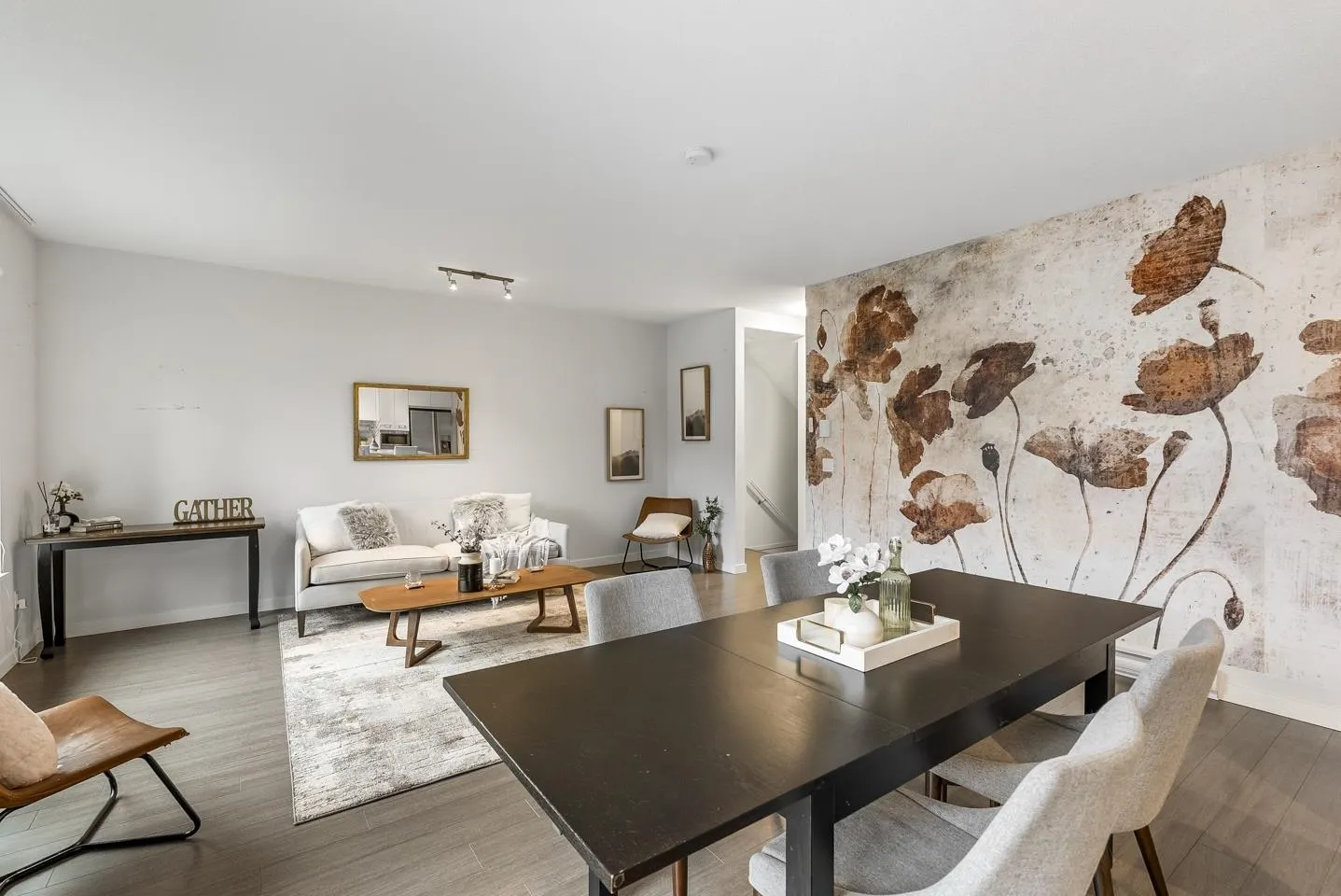 153 3500 Burke Village Promenade