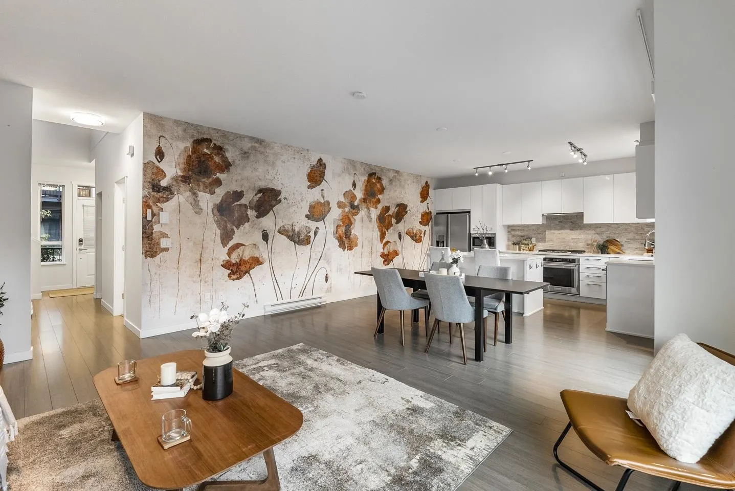 153 3500 Burke Village Promenade