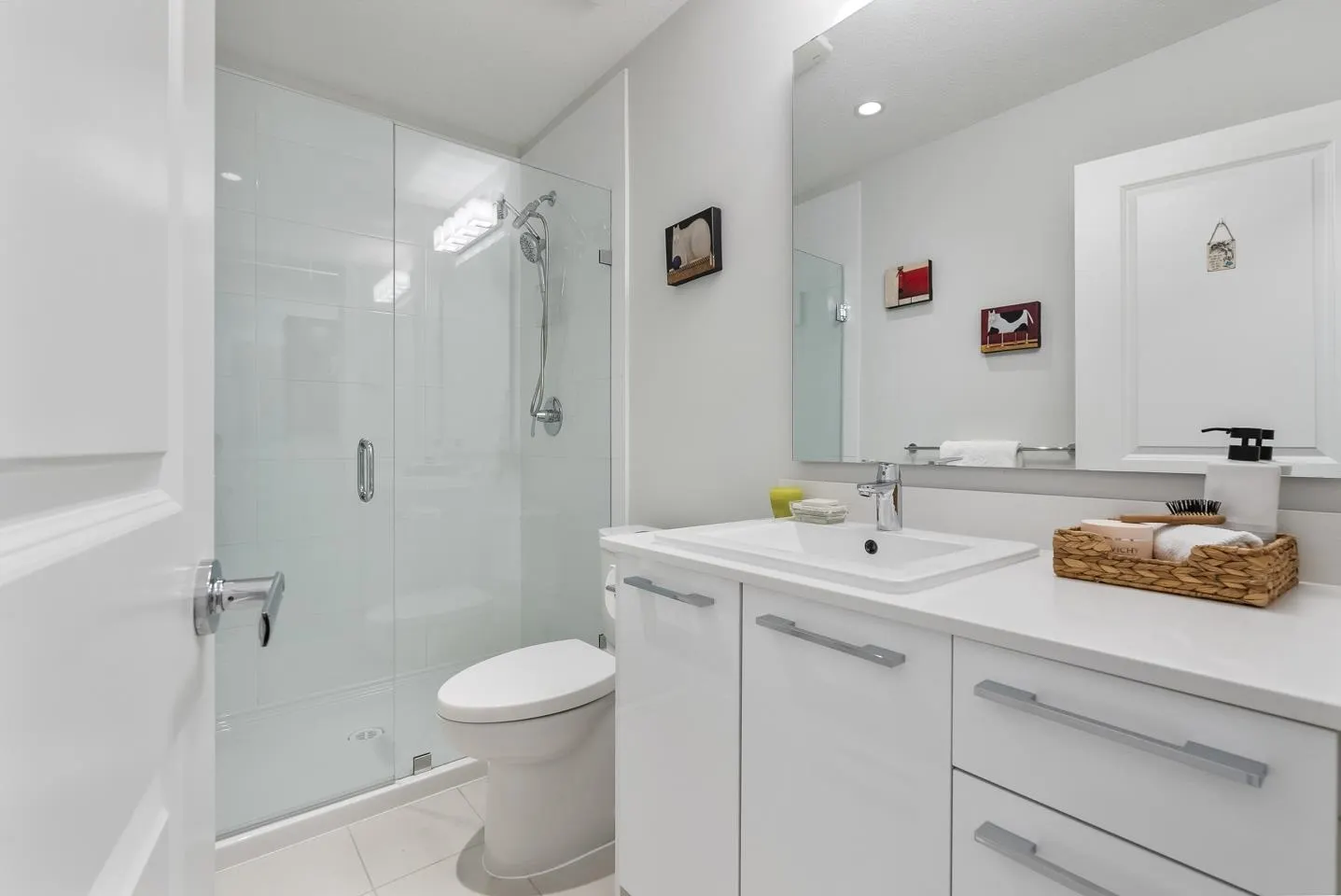 153 3500 Burke Village Promenade