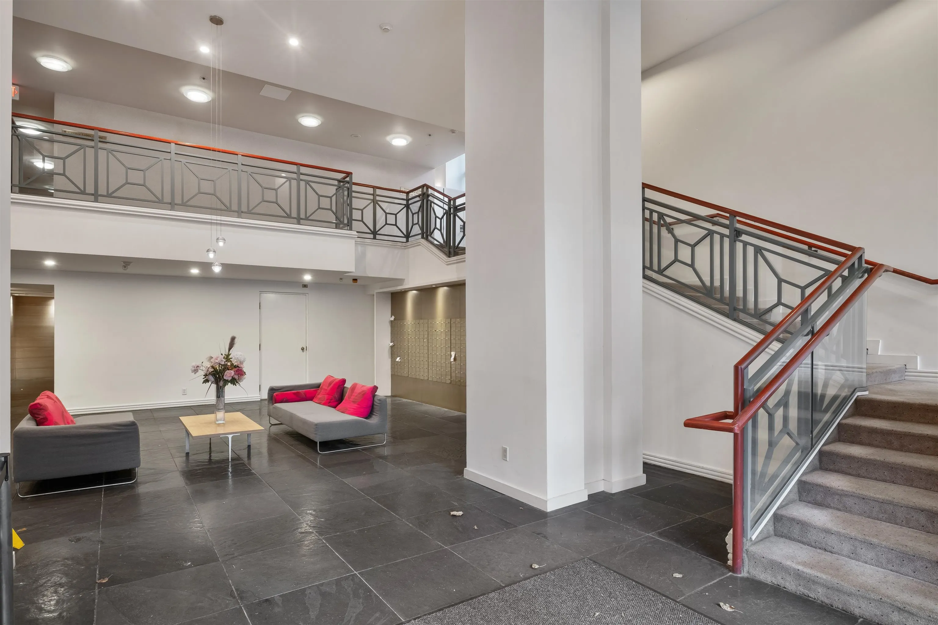 2206 1238 Melville Avenue