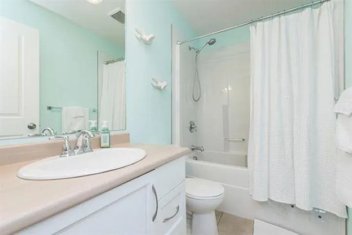 22 46570 Macken Avenue