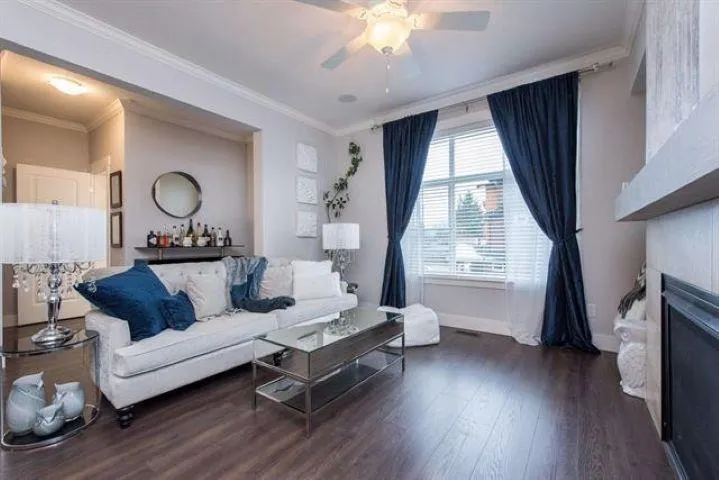 22 46570 Macken Avenue