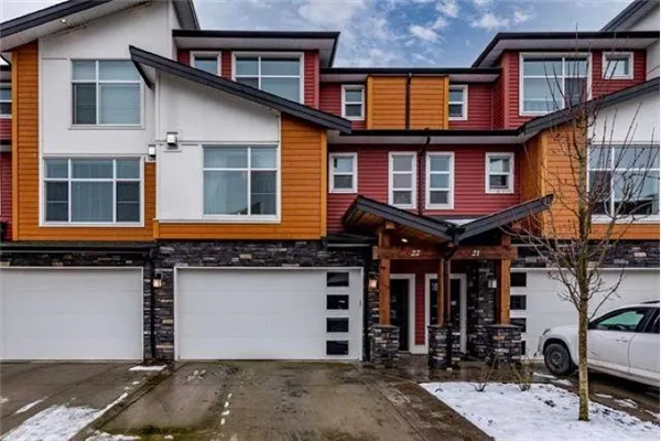 22 46570 Macken Avenue