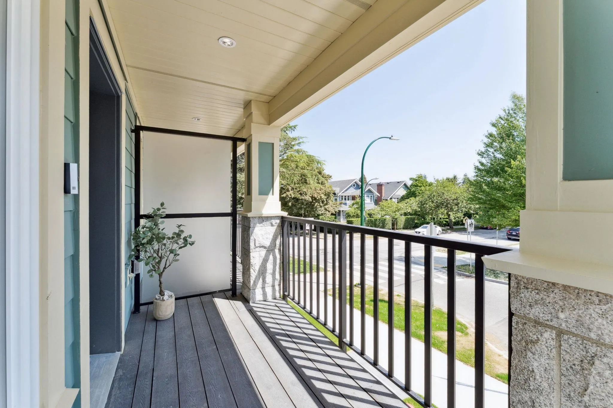 3121 Columbia Street