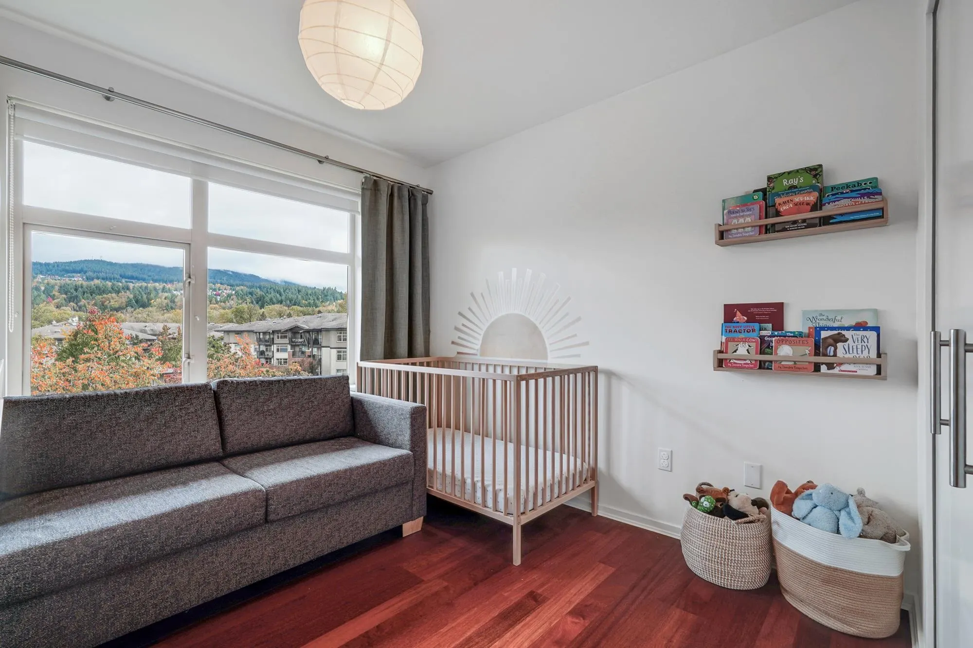 414 500 Klahanie Drive