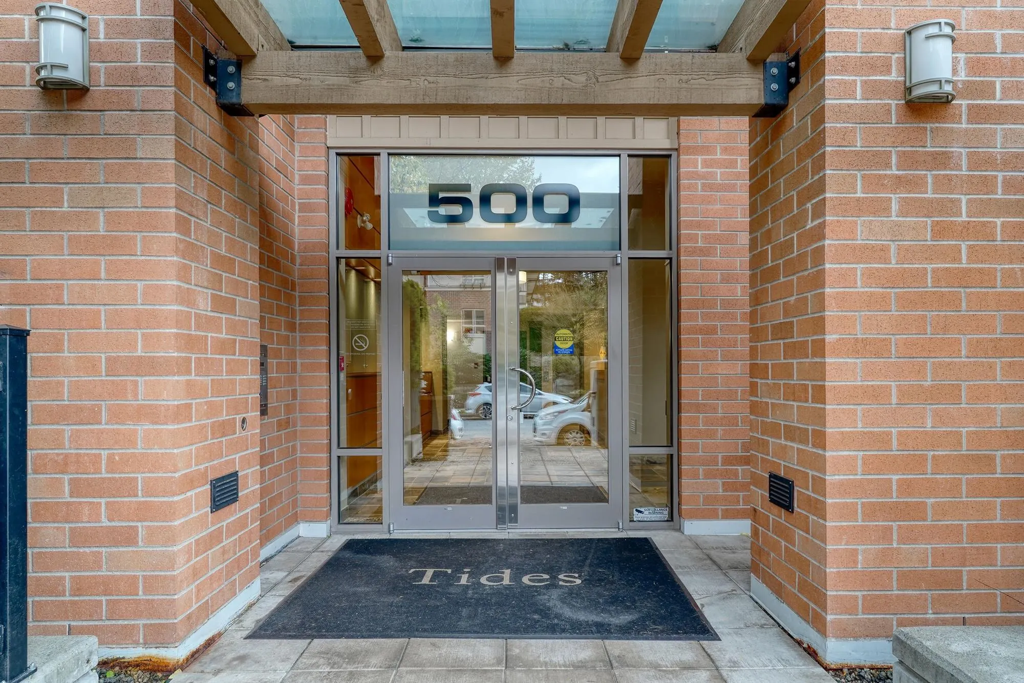 414 500 Klahanie Drive