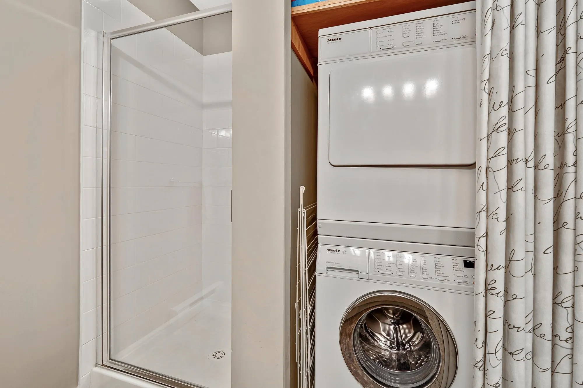 414 500 Klahanie Drive