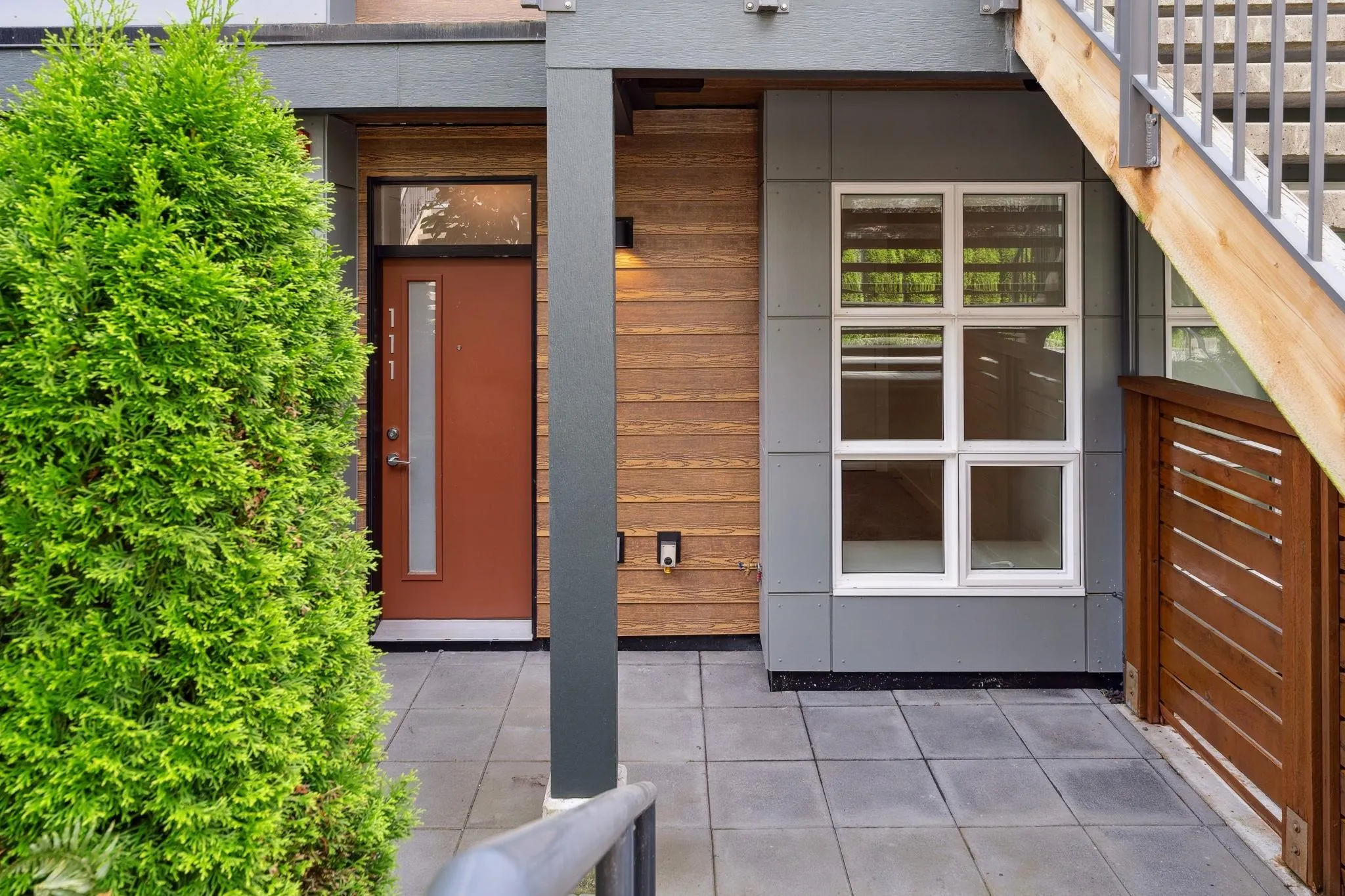 111 2060 Curling Road