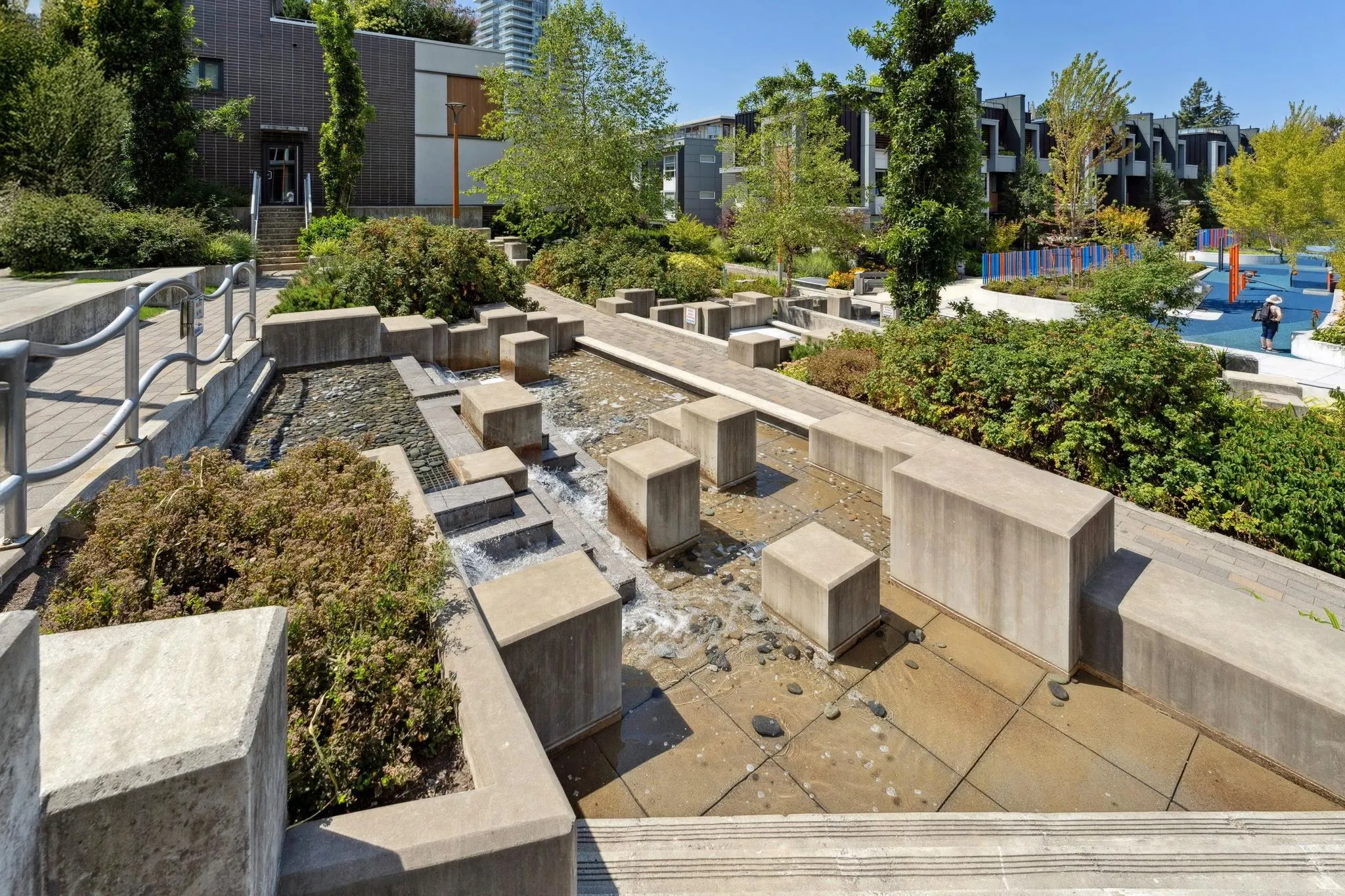 111 2060 Curling Road