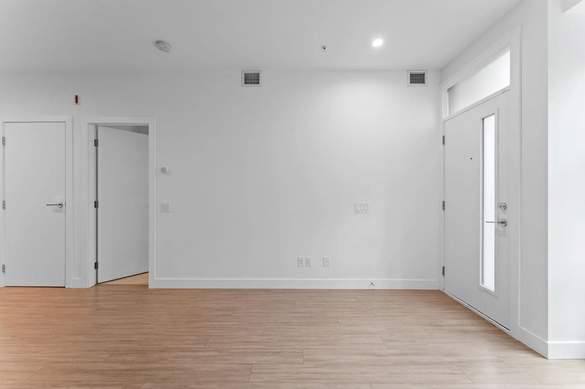 111 2060 Curling Road