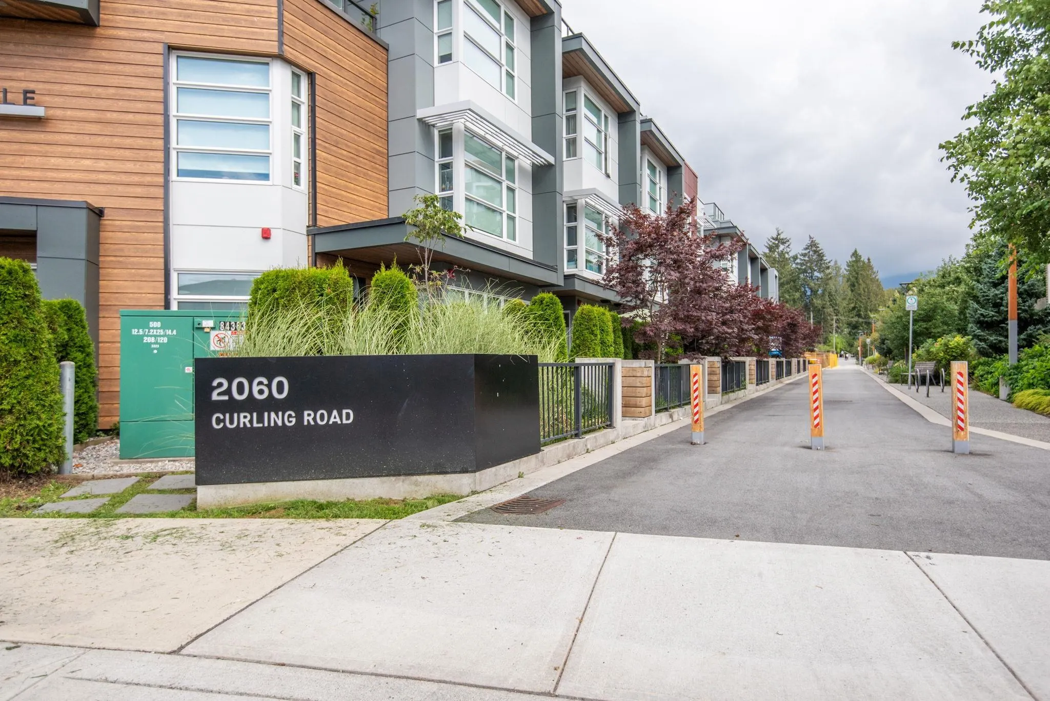 111 2060 Curling Road