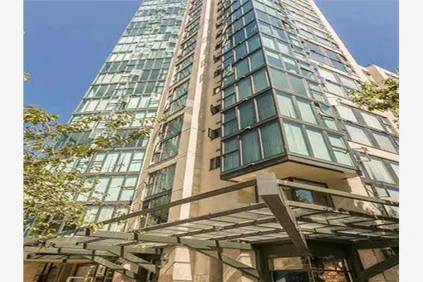 905 1155 Homer Street