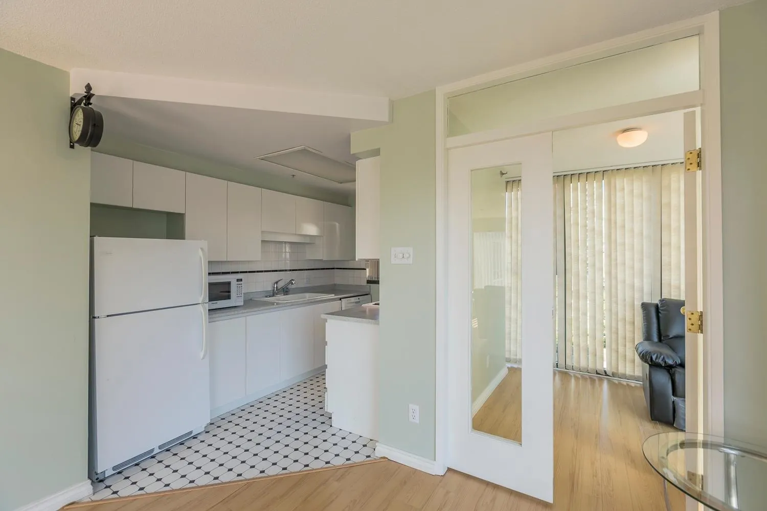 905 1155 Homer Street