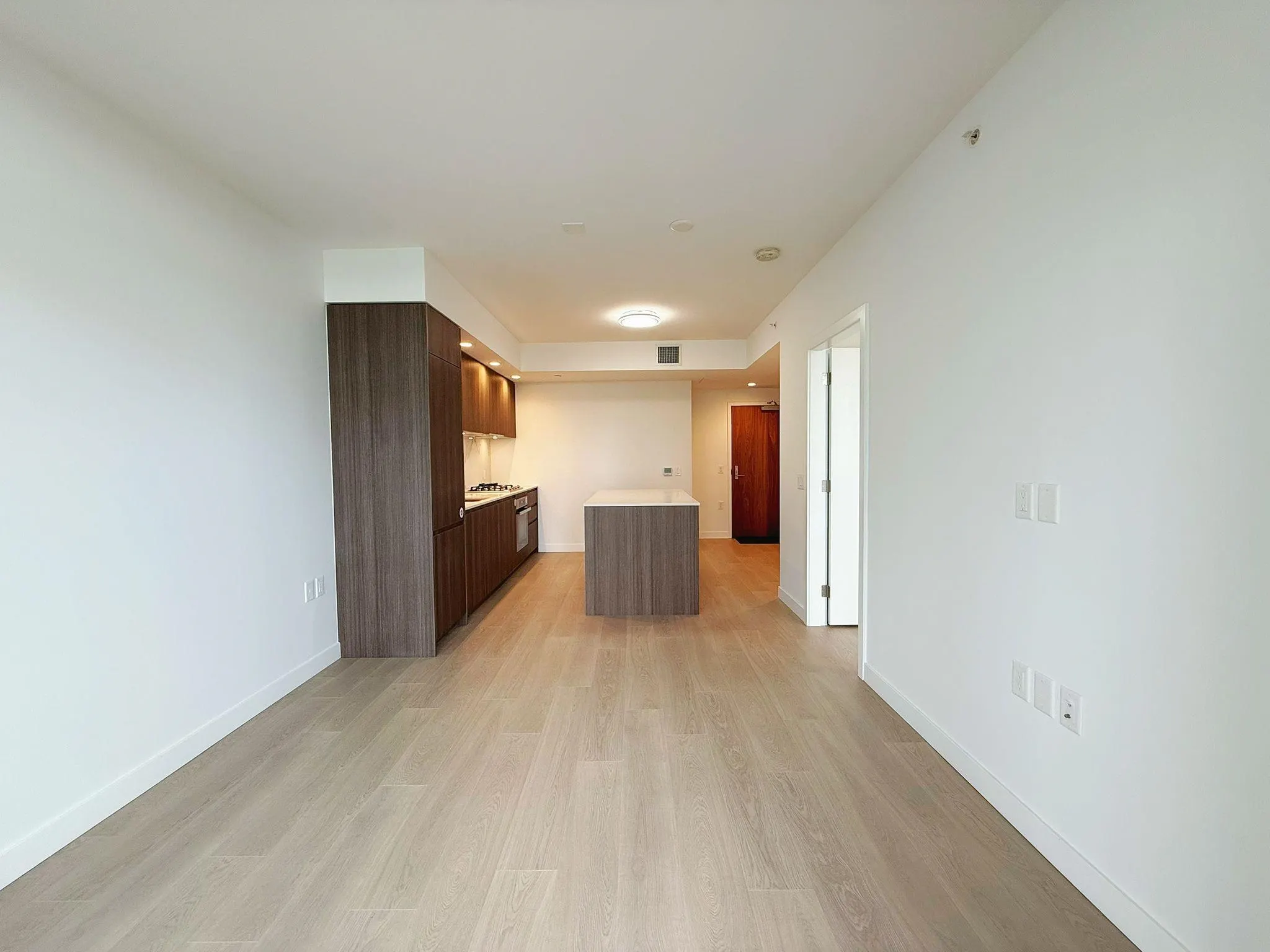 2008 6537 Telford Avenue