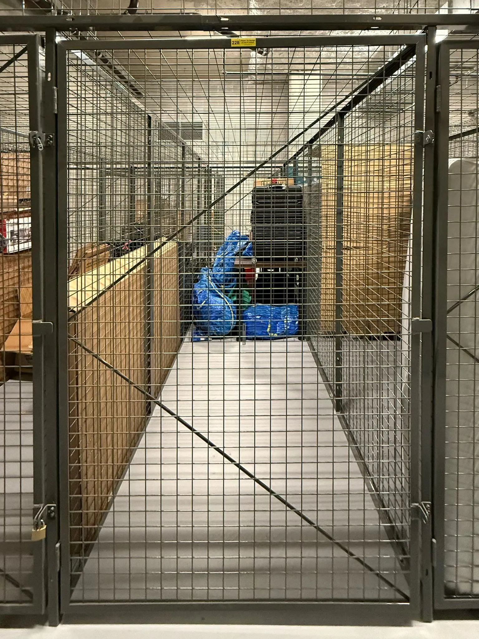 2008 6537 Telford Avenue