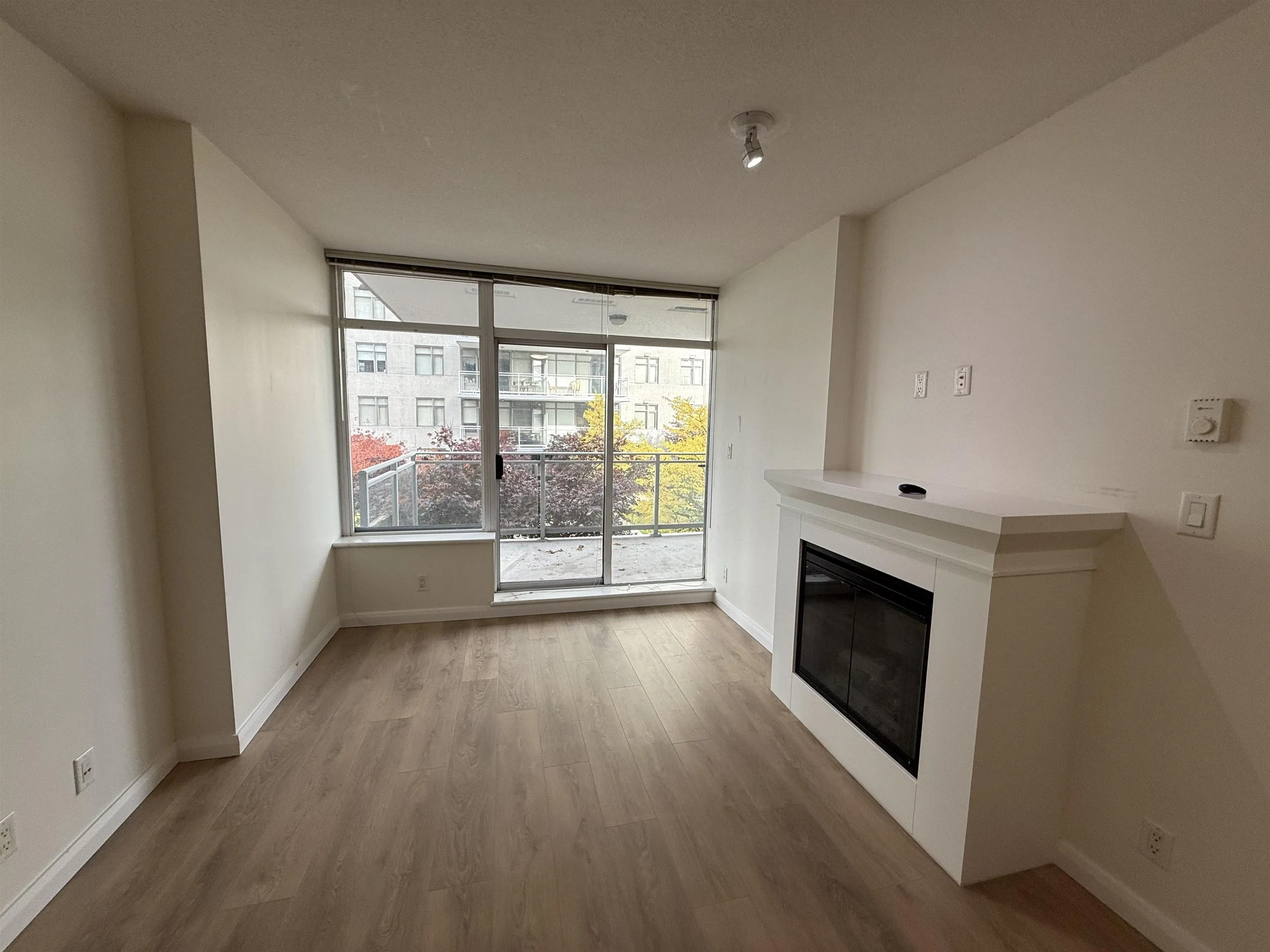 1005 898 Carnarvon Street