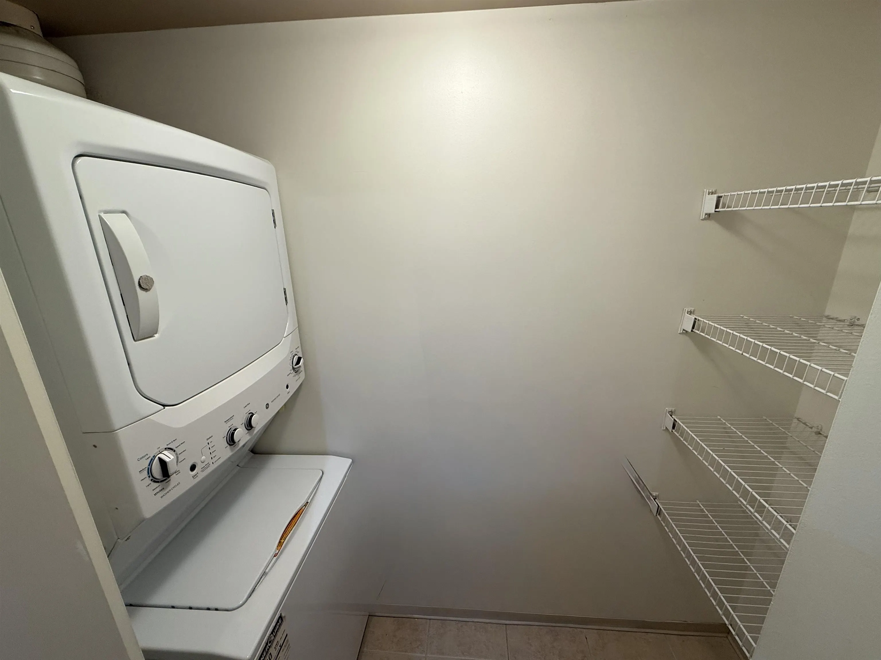 1005 898 Carnarvon Street