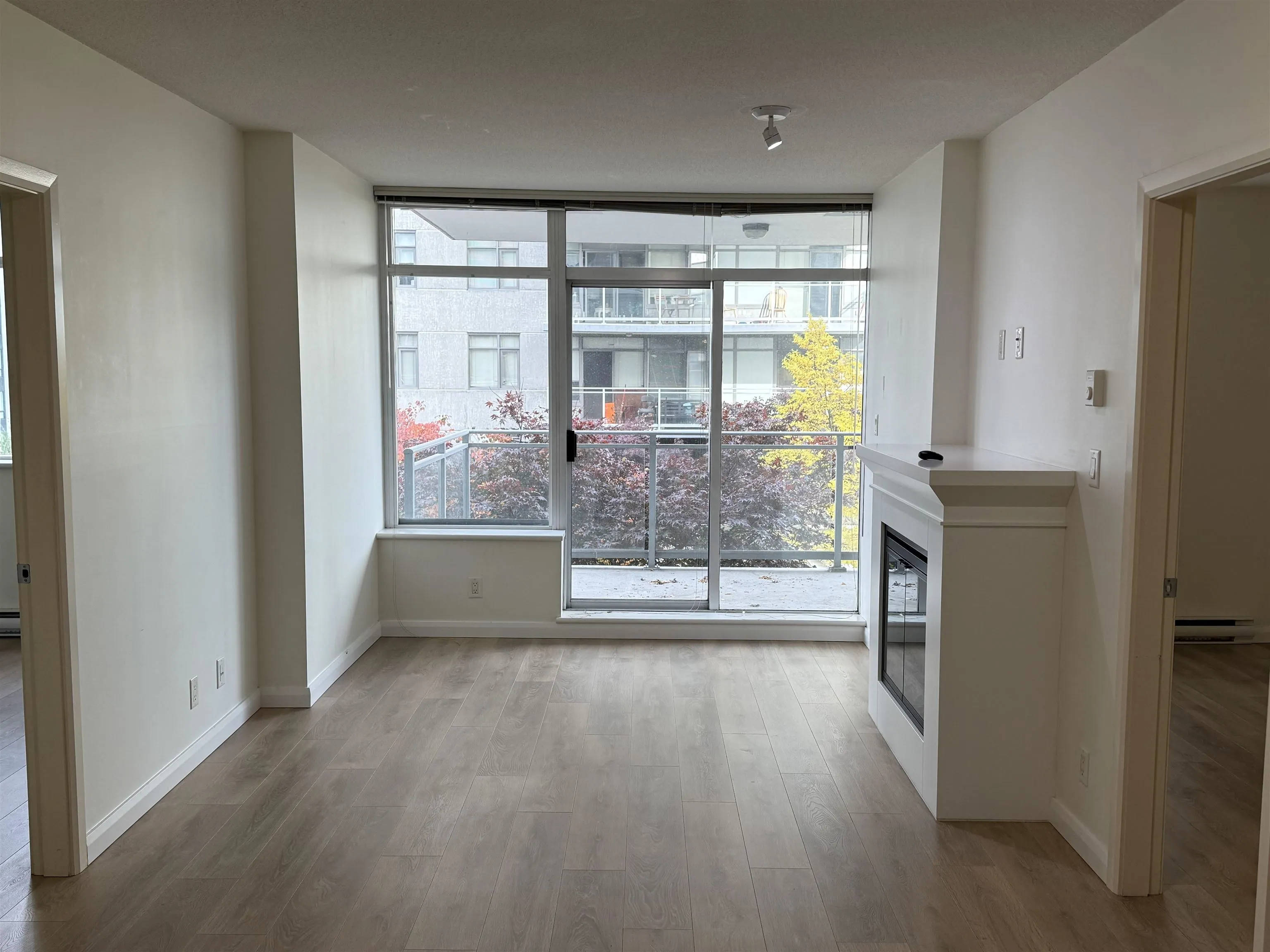 1005 898 Carnarvon Street