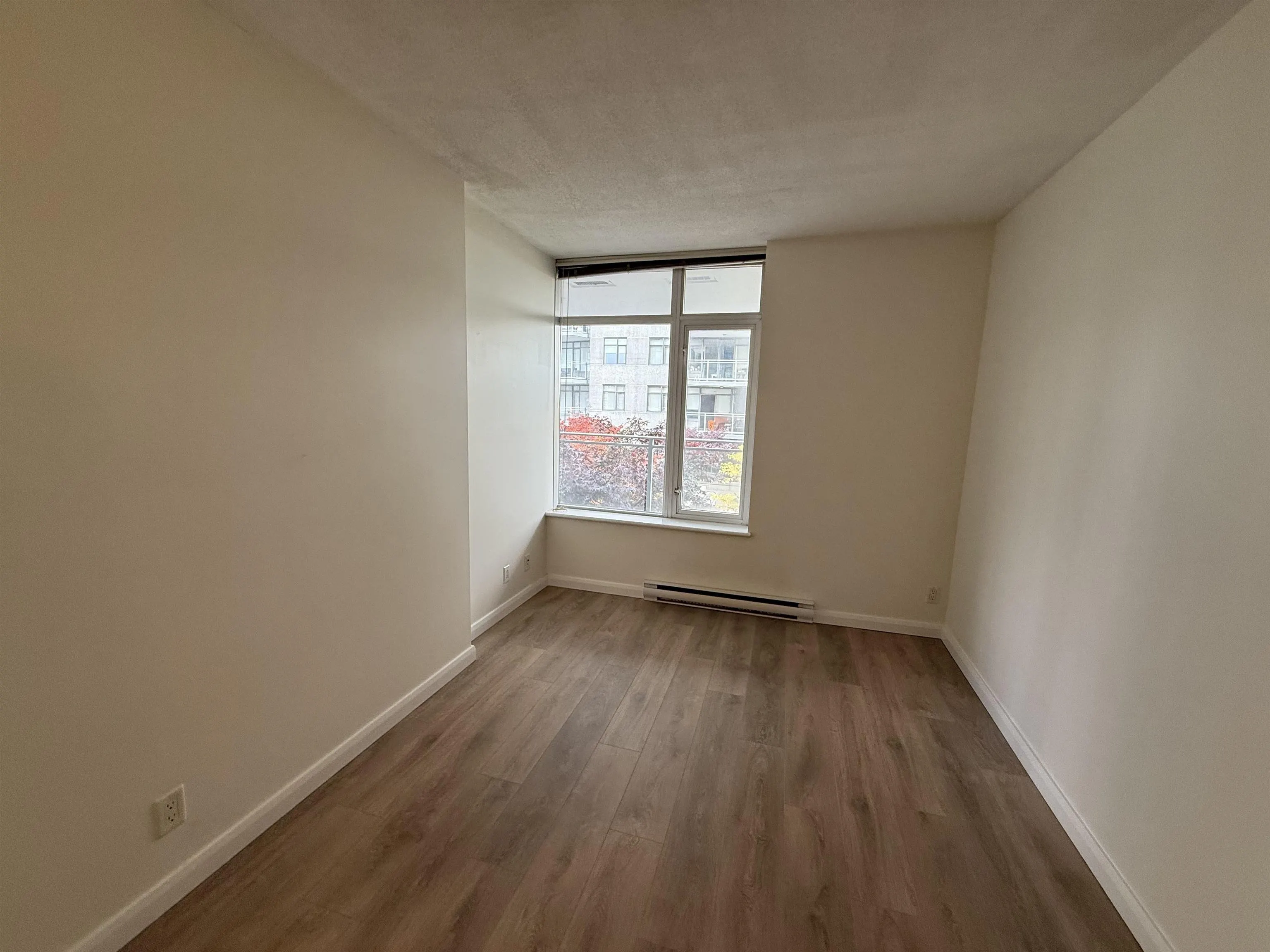 1005 898 Carnarvon Street