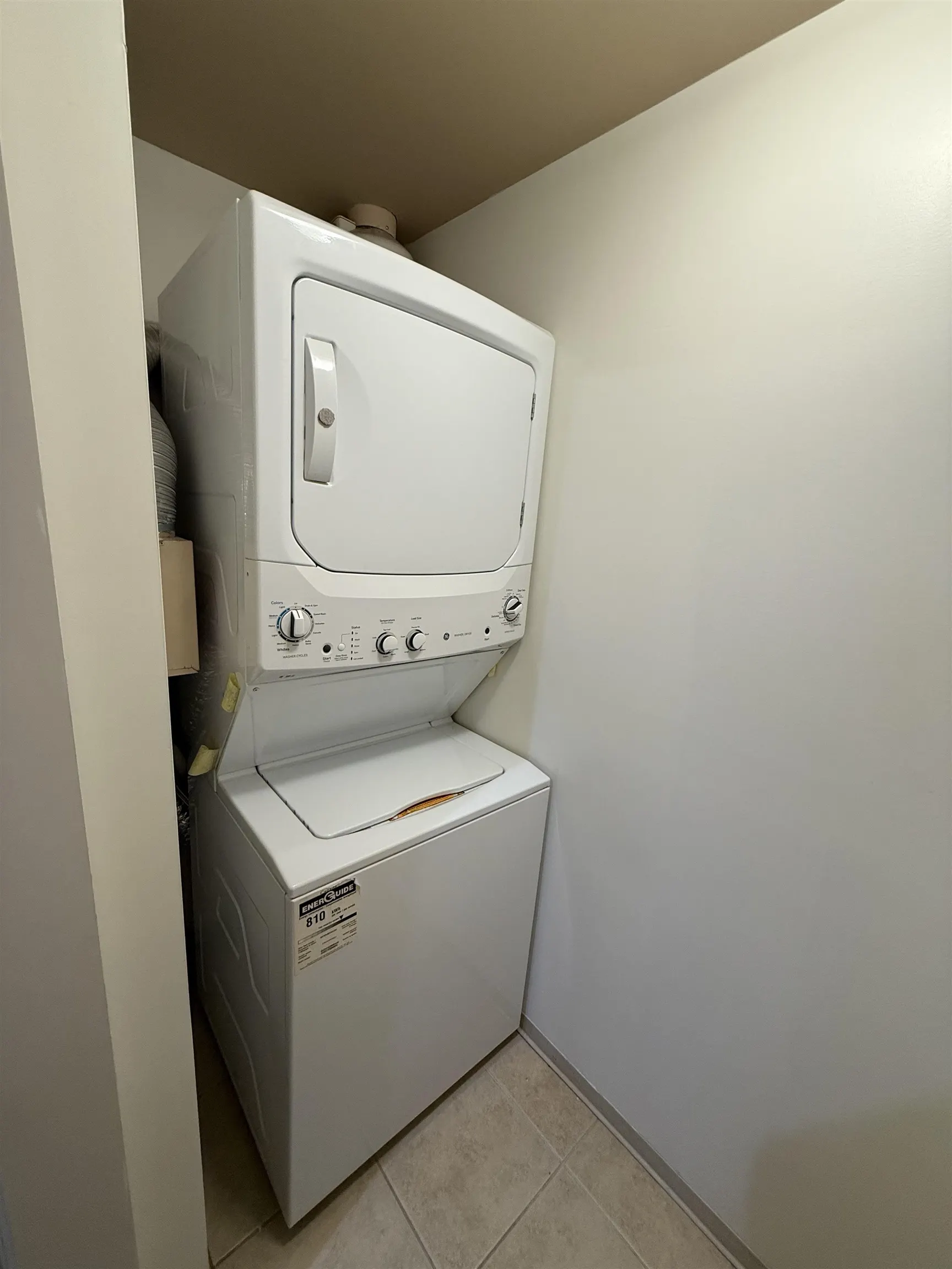 1005 898 Carnarvon Street