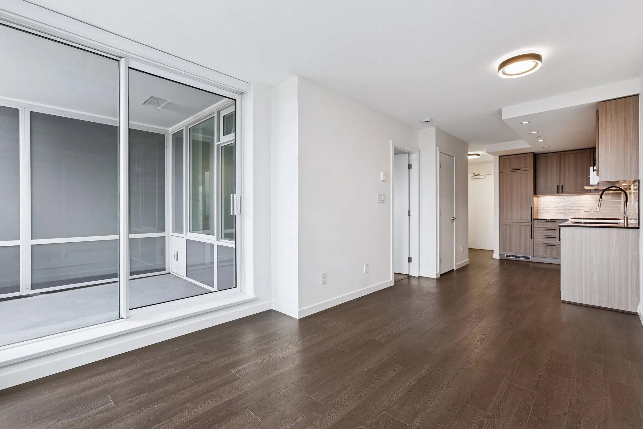 2003 5515 Boundary Road