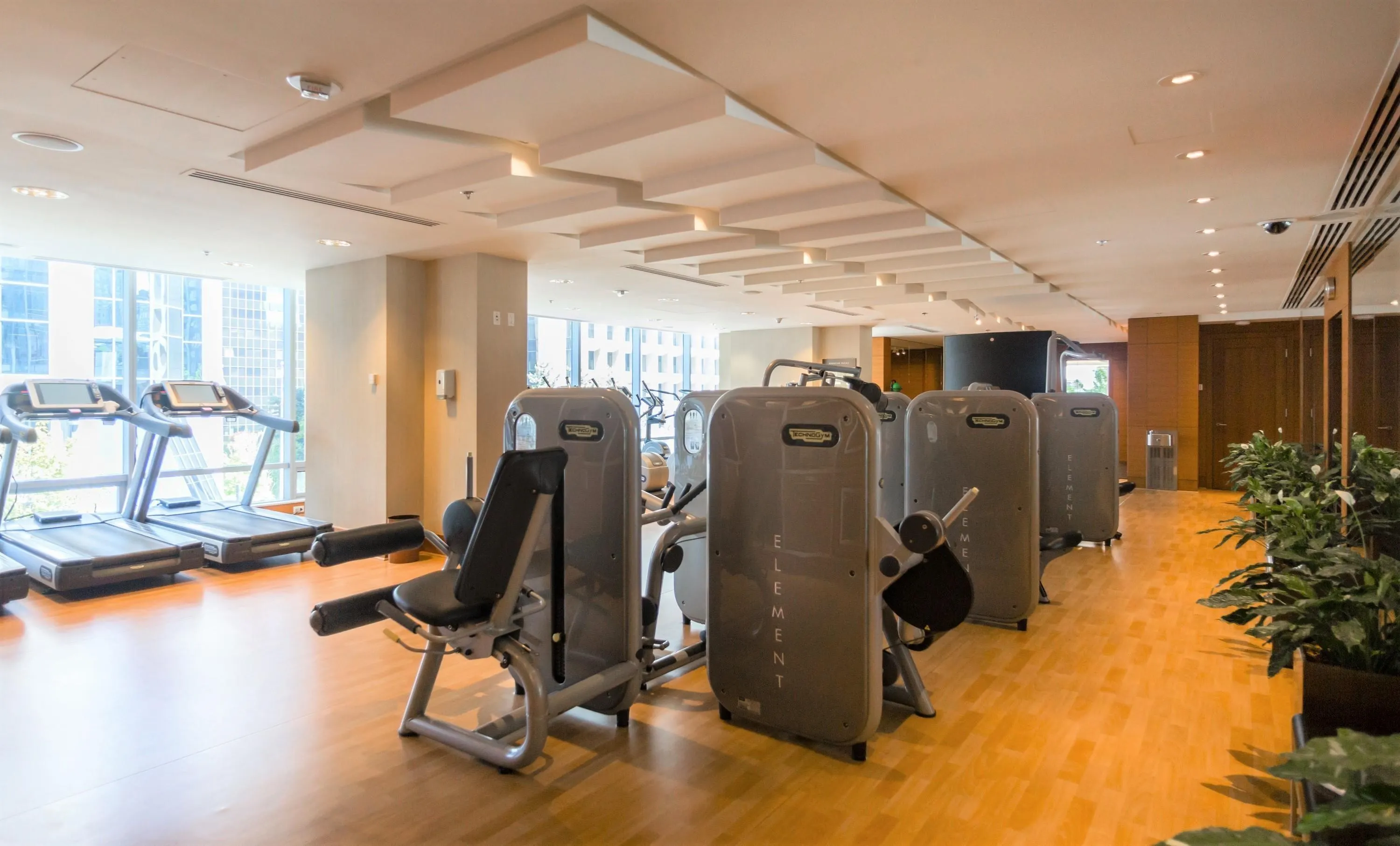 2205 1111 Alberni Street