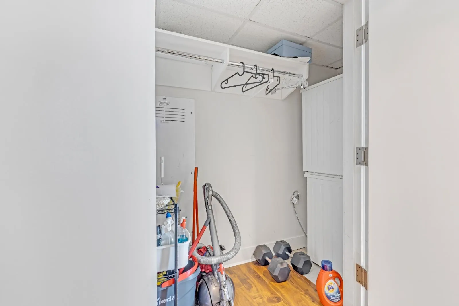 2205 1111 Alberni Street