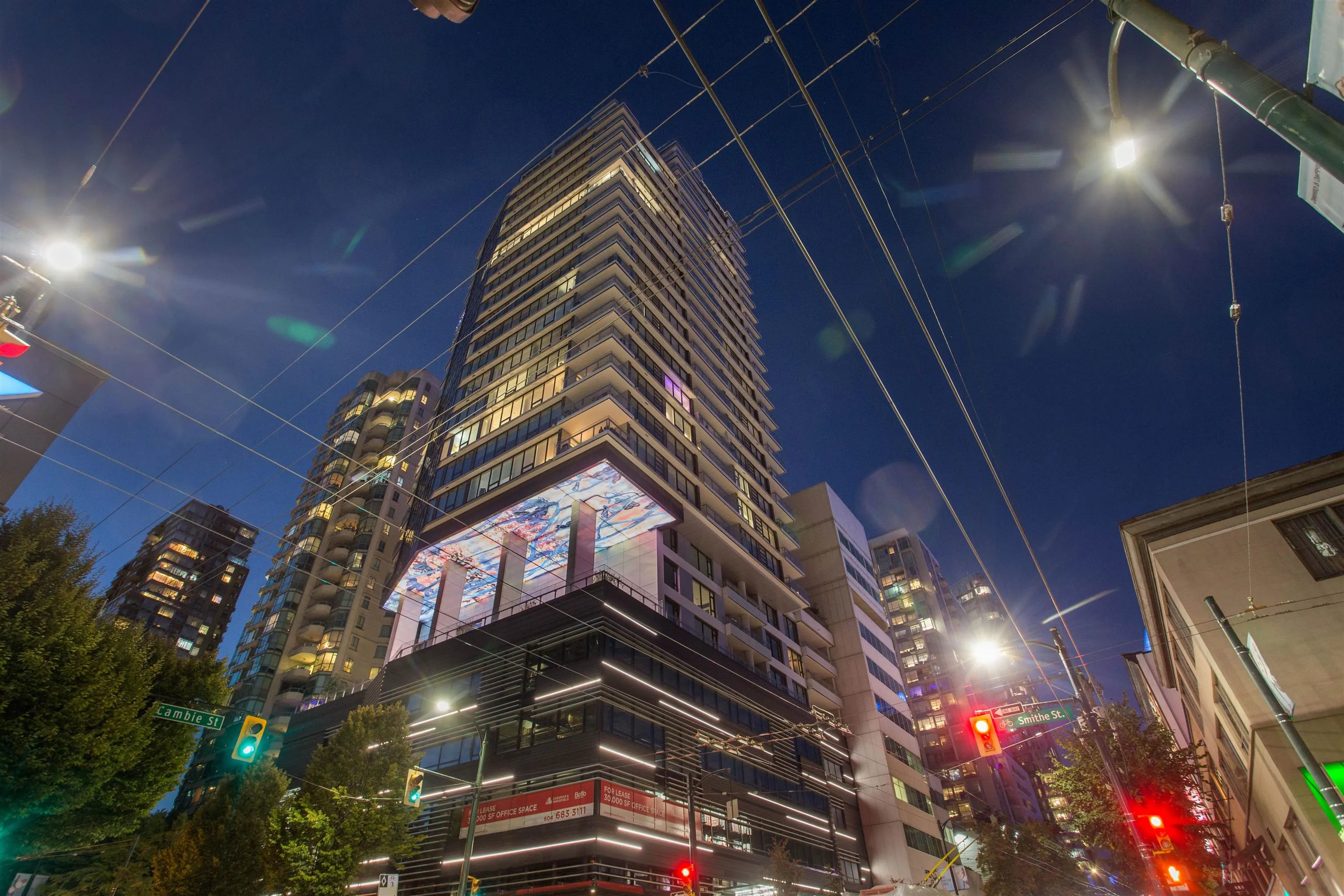2004 885 Cambie Street