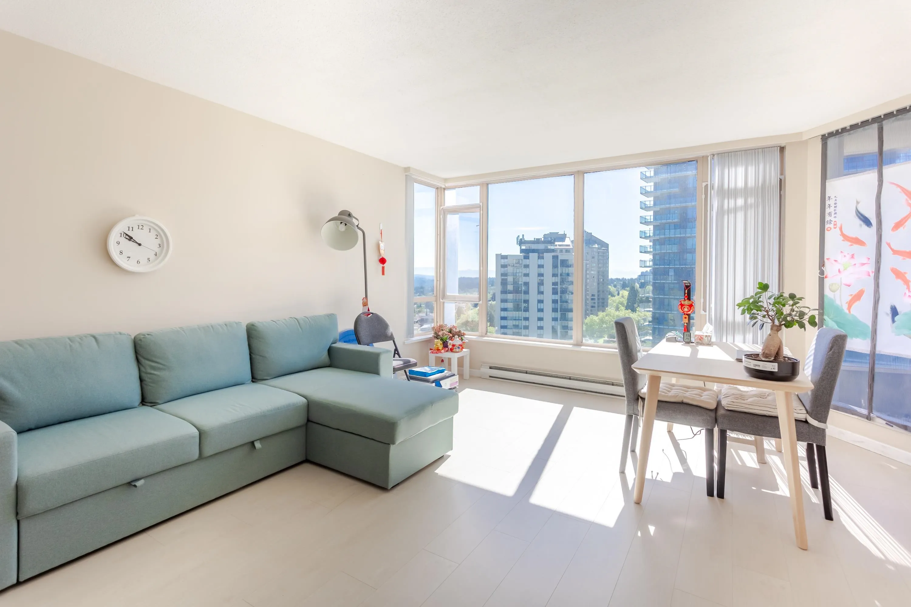 1202 4689 Hazel Street