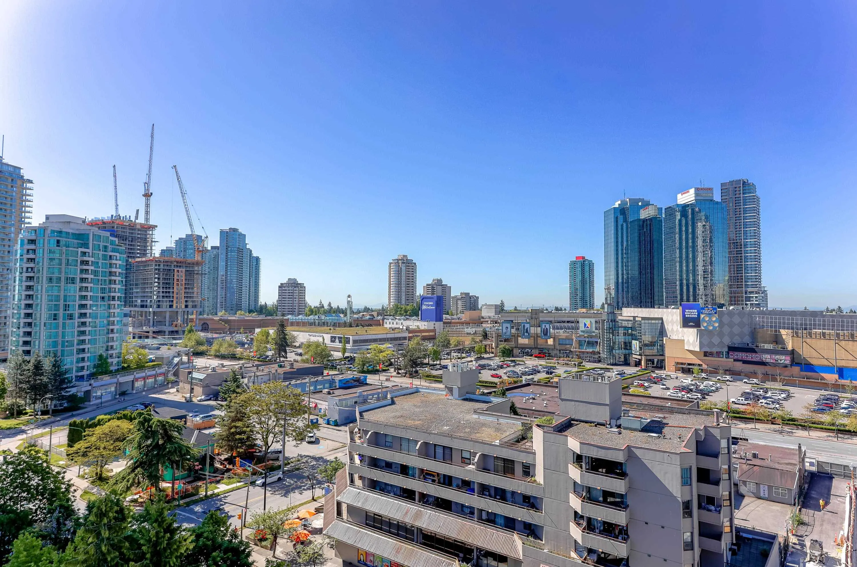 1202 4689 Hazel Street