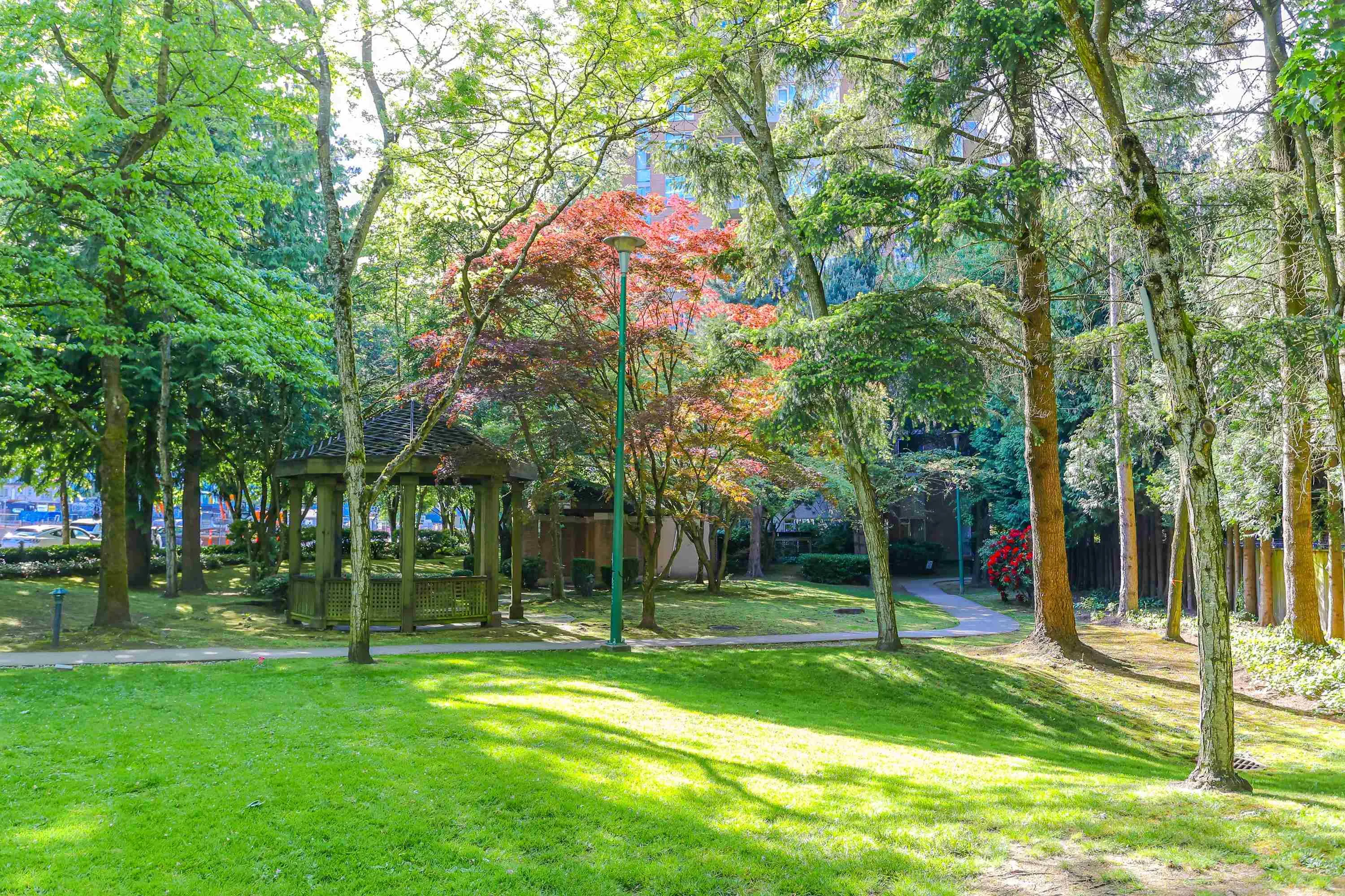 1202 4689 Hazel Street