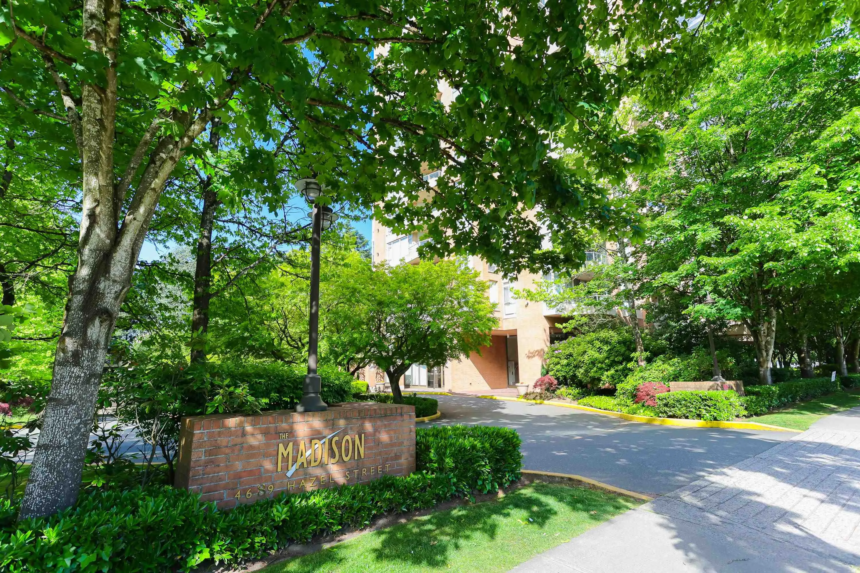 1202 4689 Hazel Street